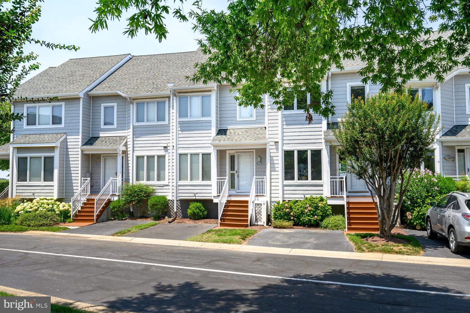 1406 OYSTER COVE DRIVE