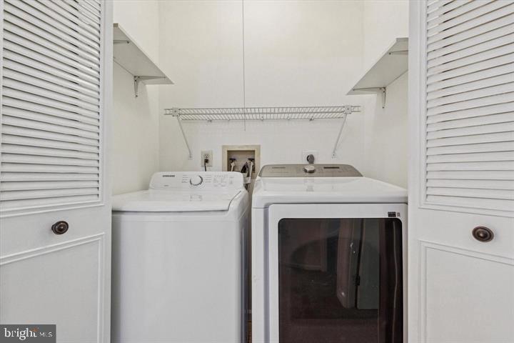 RHONDDA - Residential Lease