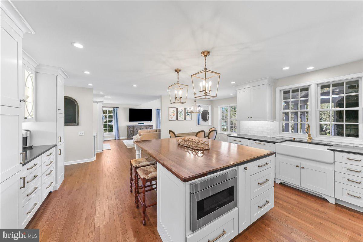 SUNWOOD FARM - Residential