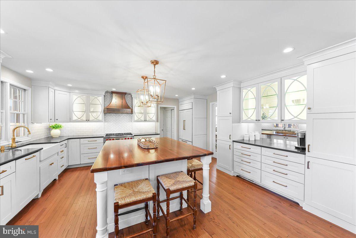 SUNWOOD FARM - Residential