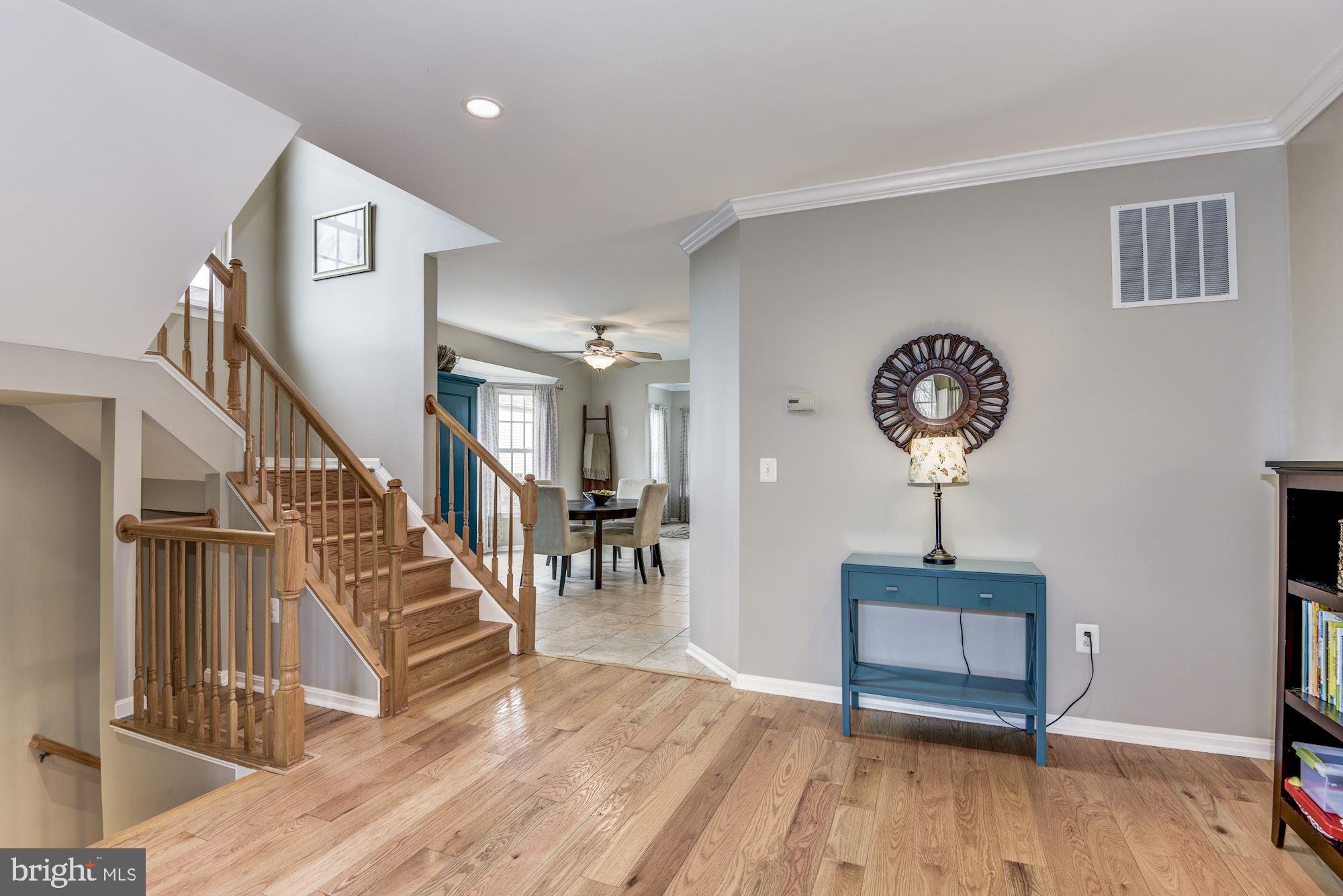 TOWNES AT COMPTON FARM - Residential