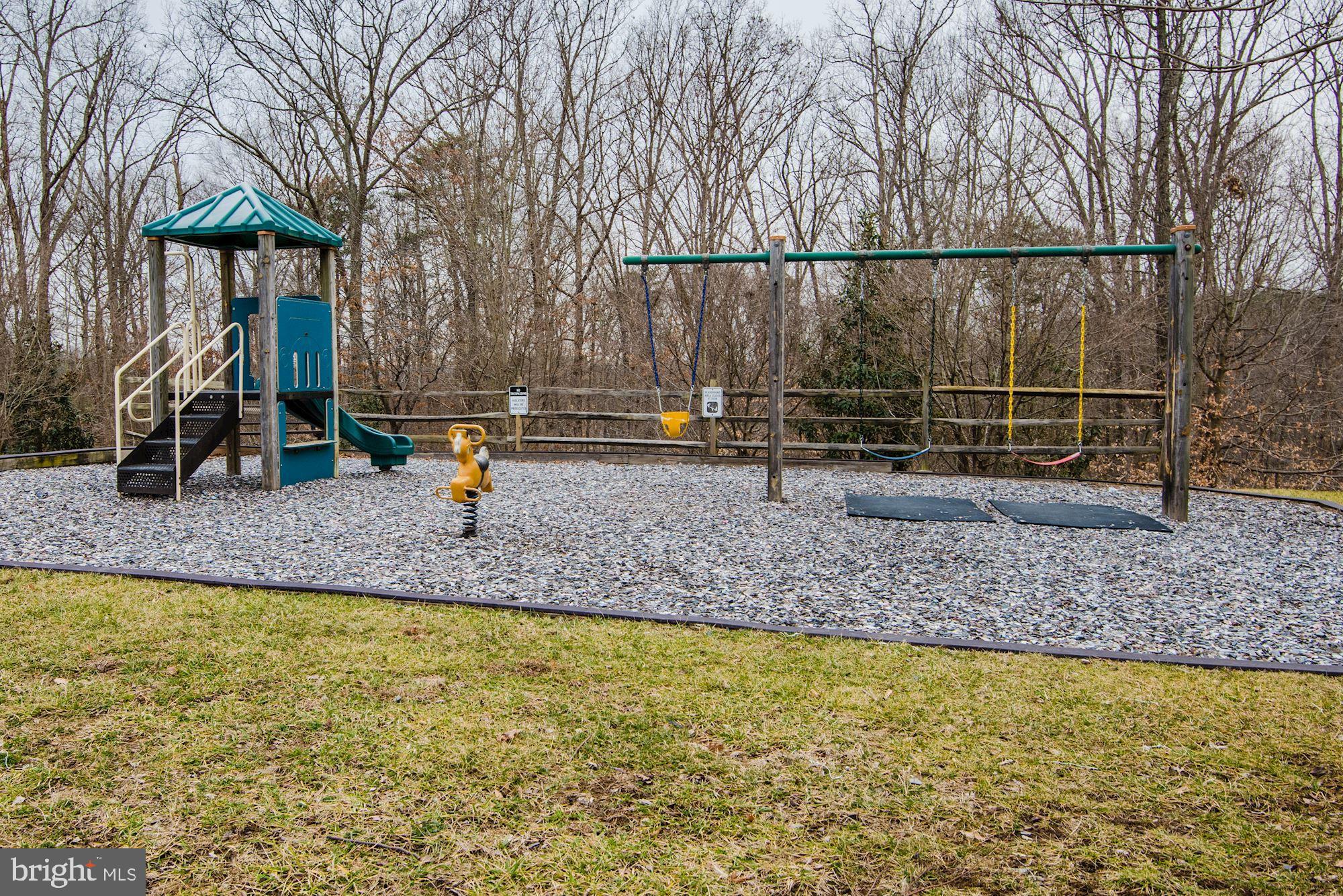 TOWNES AT COMPTON FARM - Residential