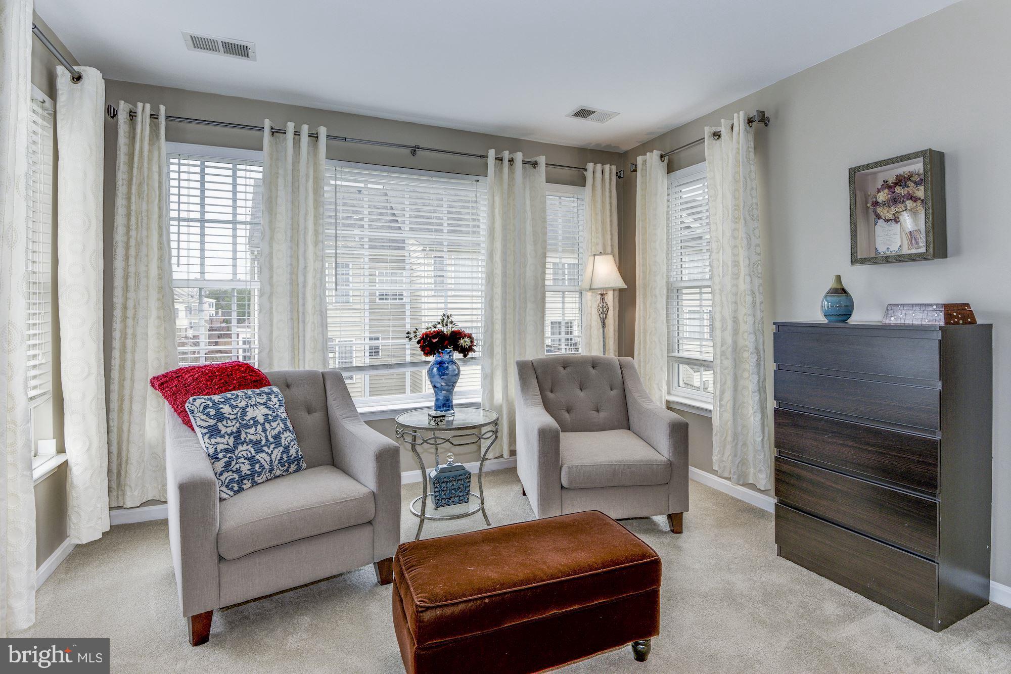 TOWNES AT COMPTON FARM - Residential