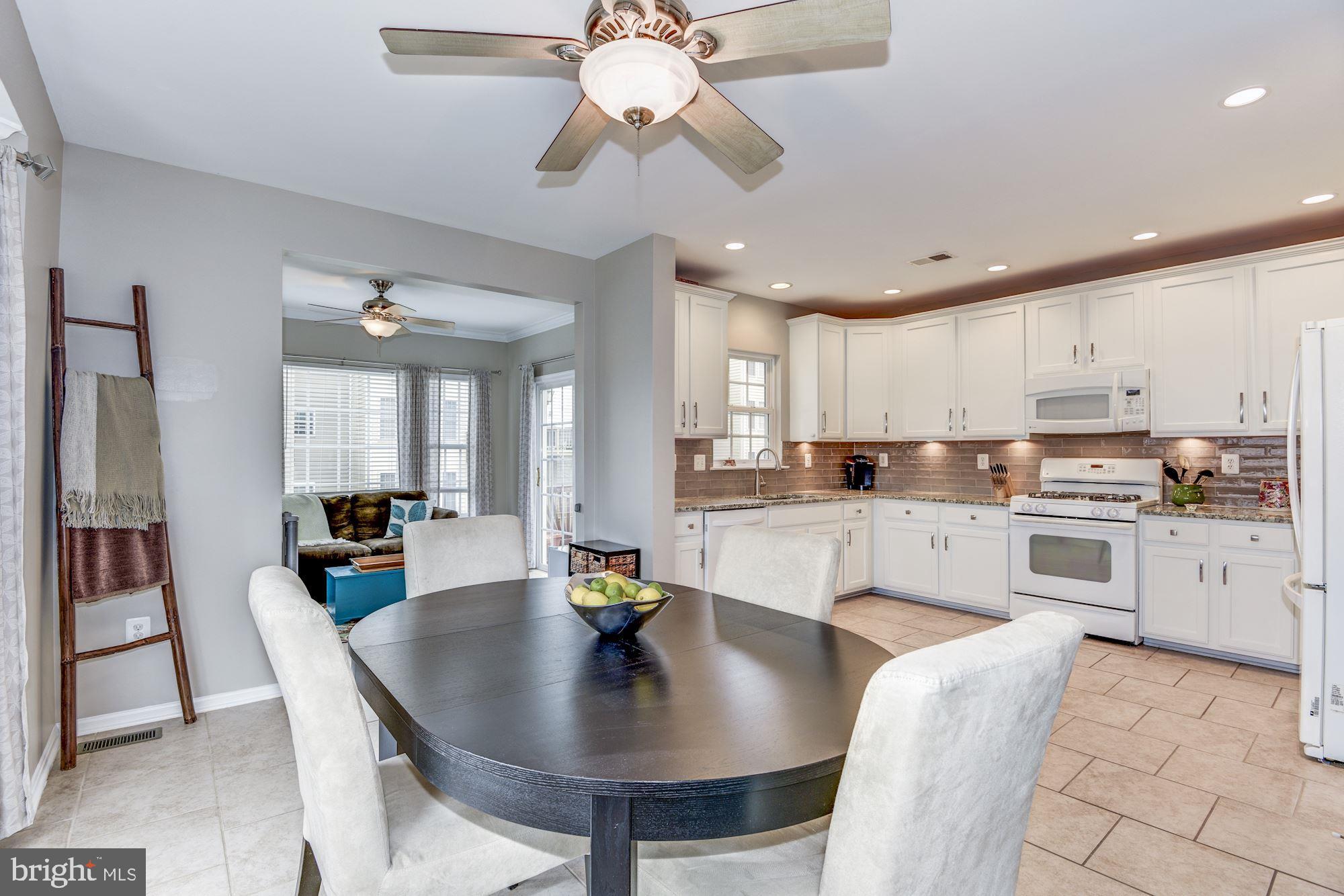 TOWNES AT COMPTON FARM - Residential