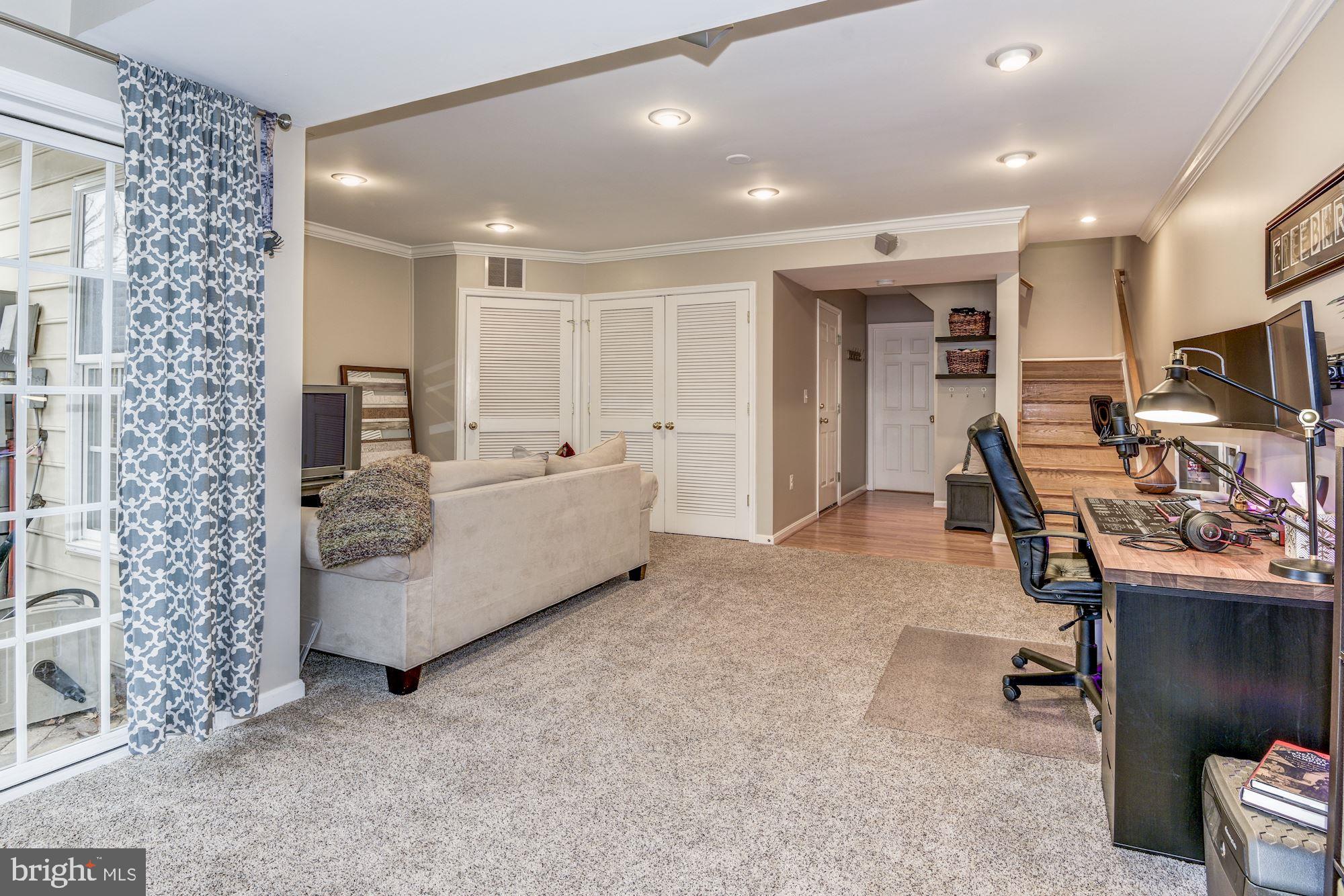 TOWNES AT COMPTON FARM - Residential