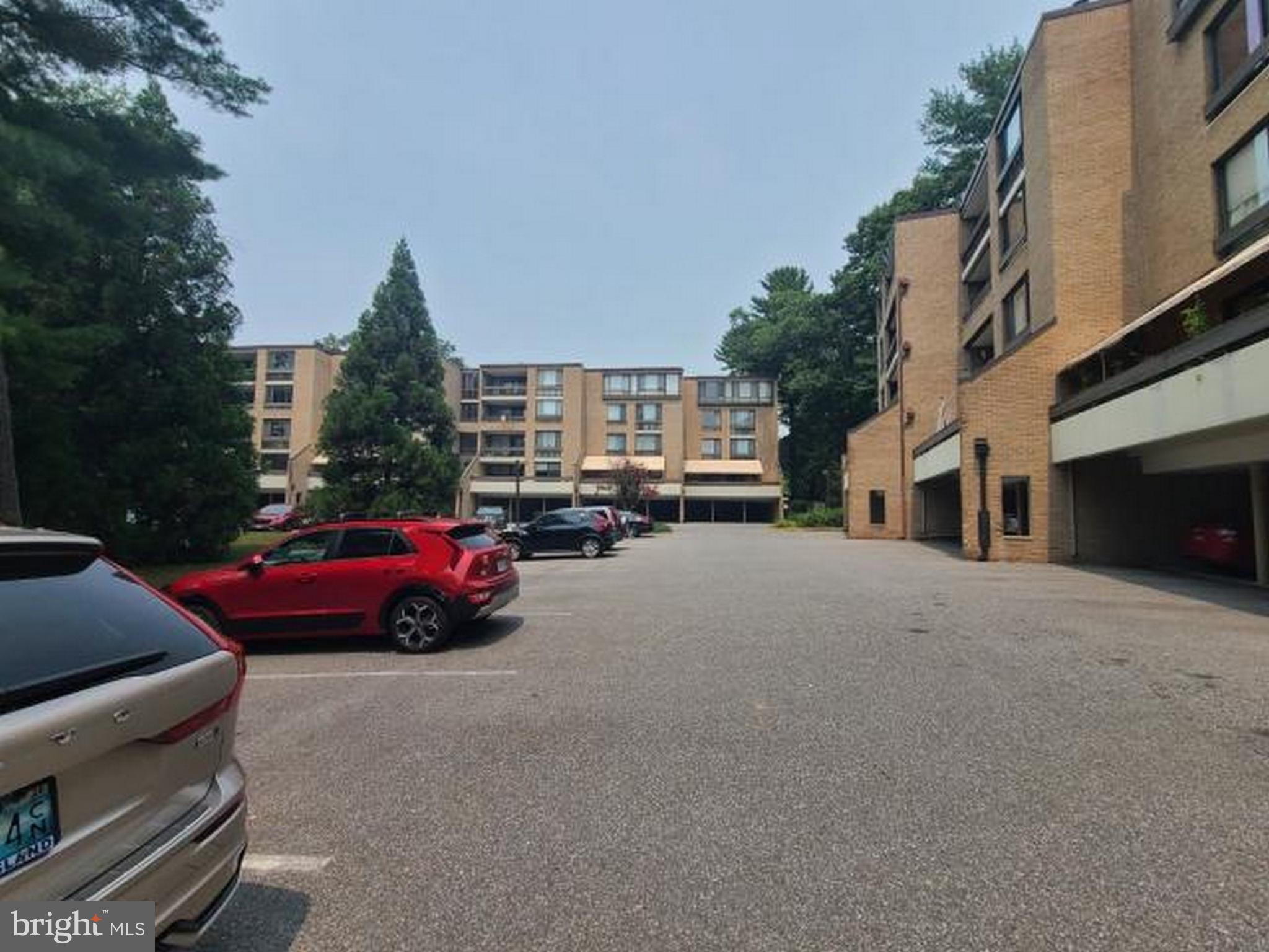 4936 SENTINEL DRIVE 5-401