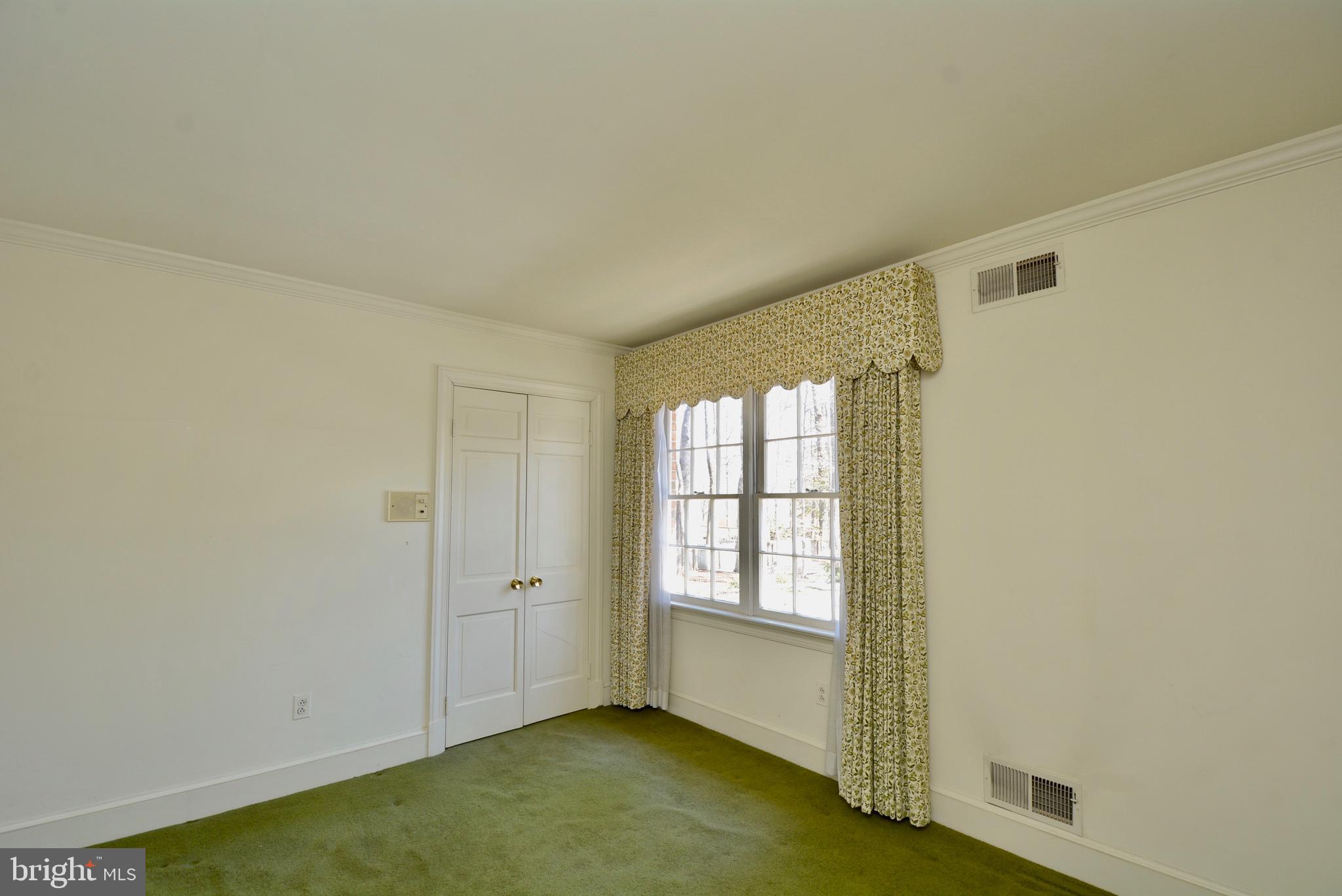 GRAHAM PARK SHORES - Residential