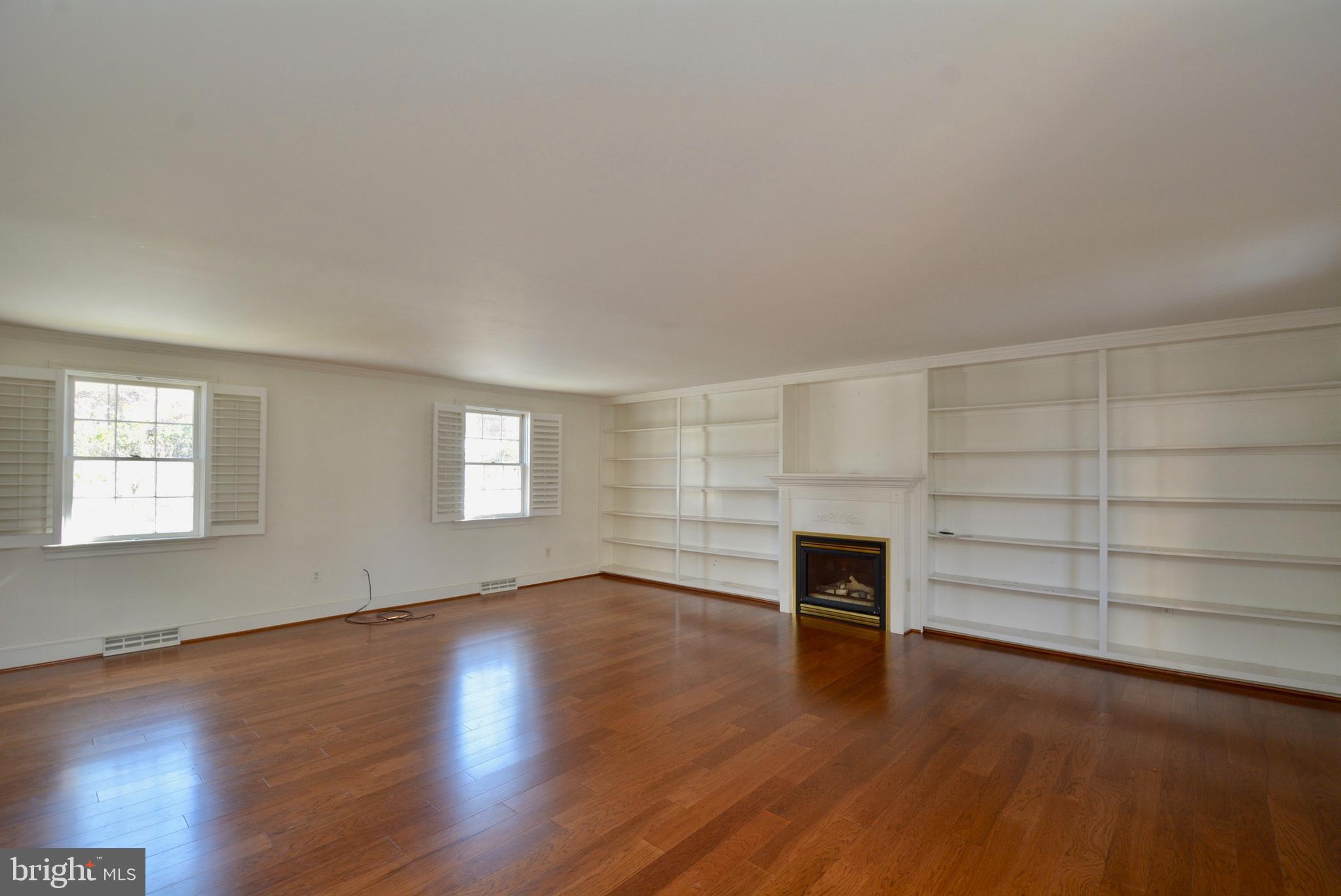 GRAHAM PARK SHORES - Residential