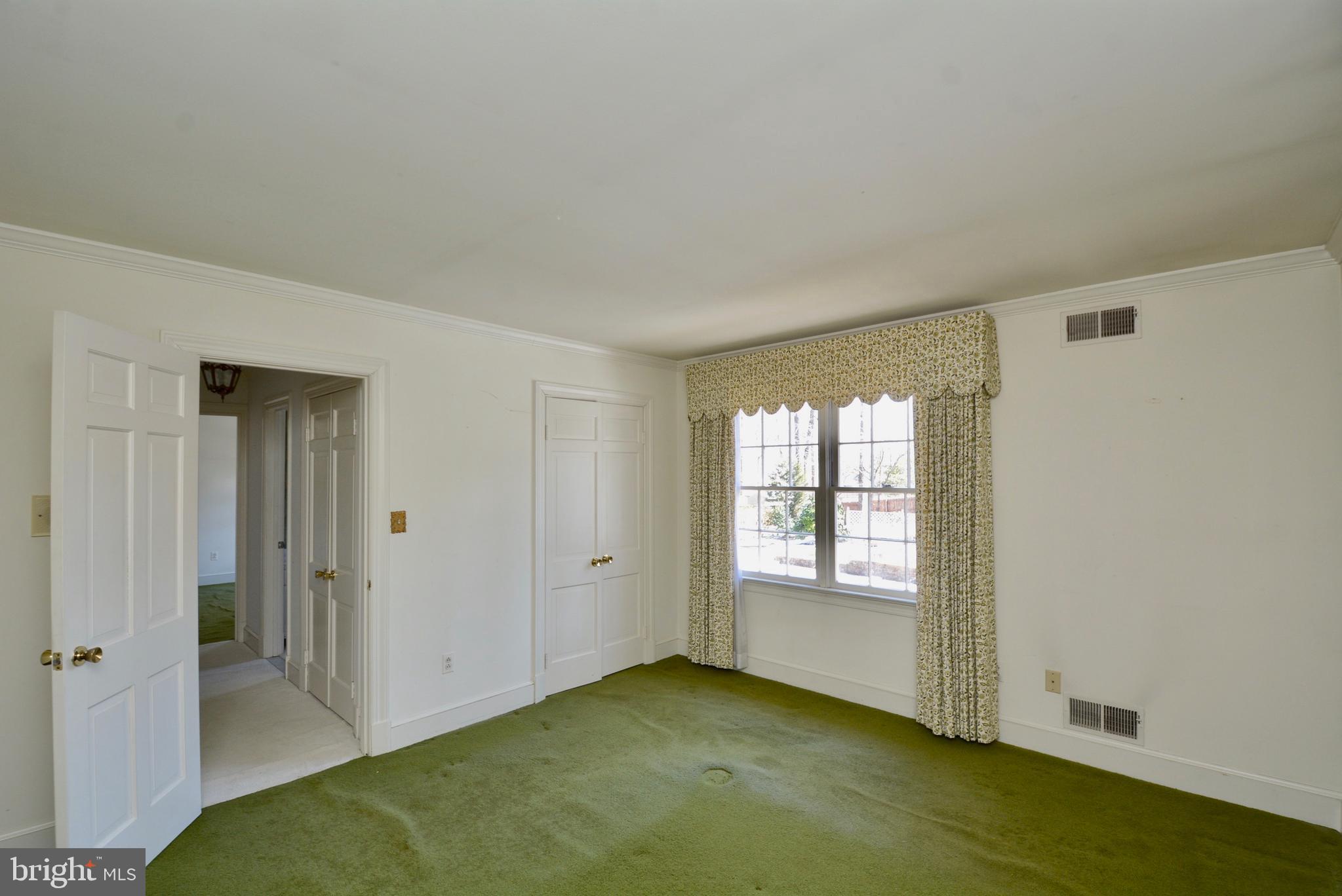 GRAHAM PARK SHORES - Residential