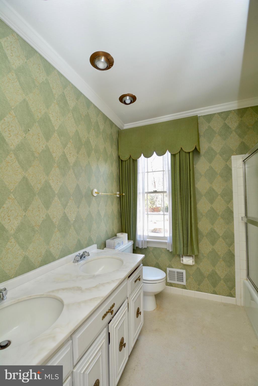 GRAHAM PARK SHORES - Residential