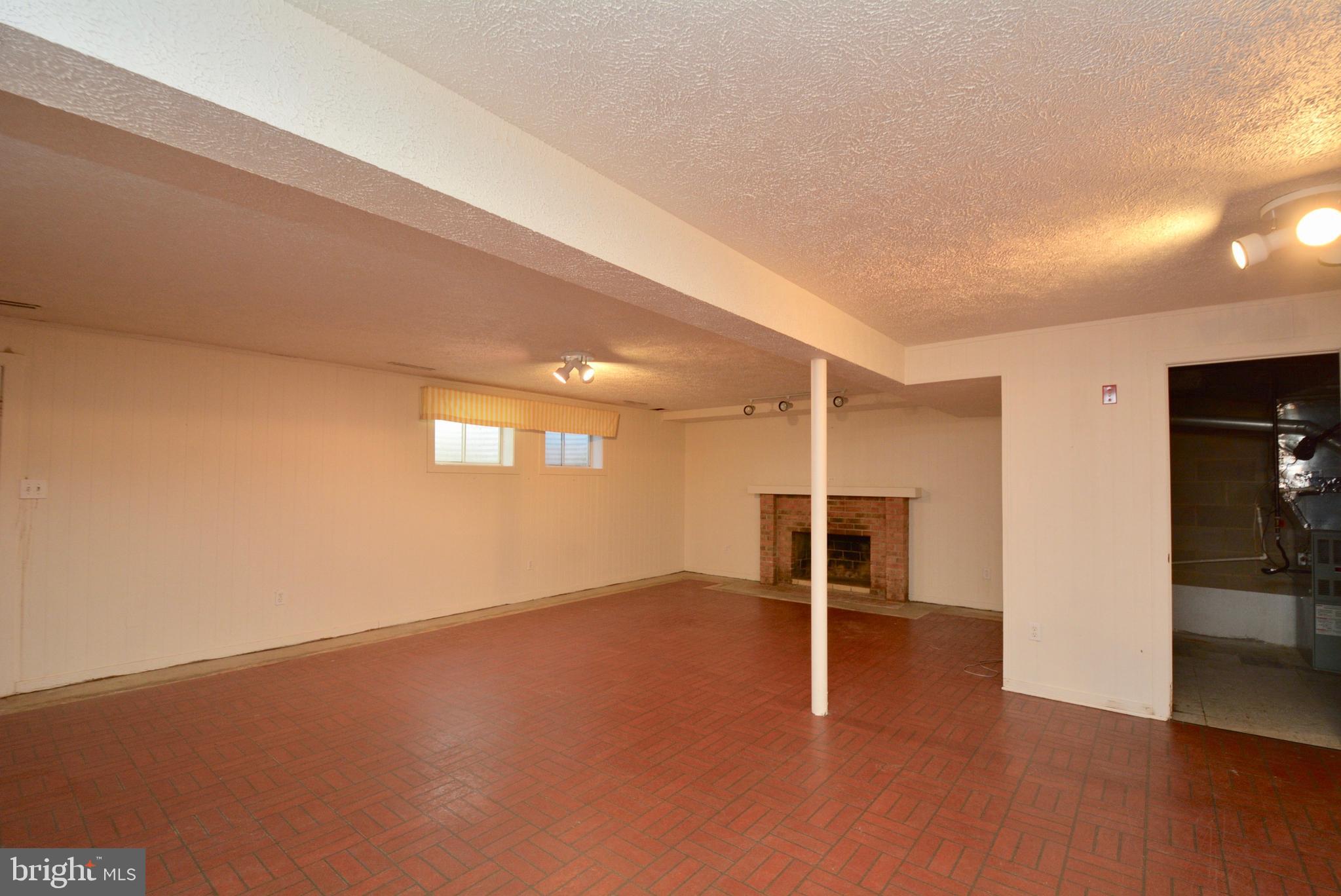 GRAHAM PARK SHORES - Residential