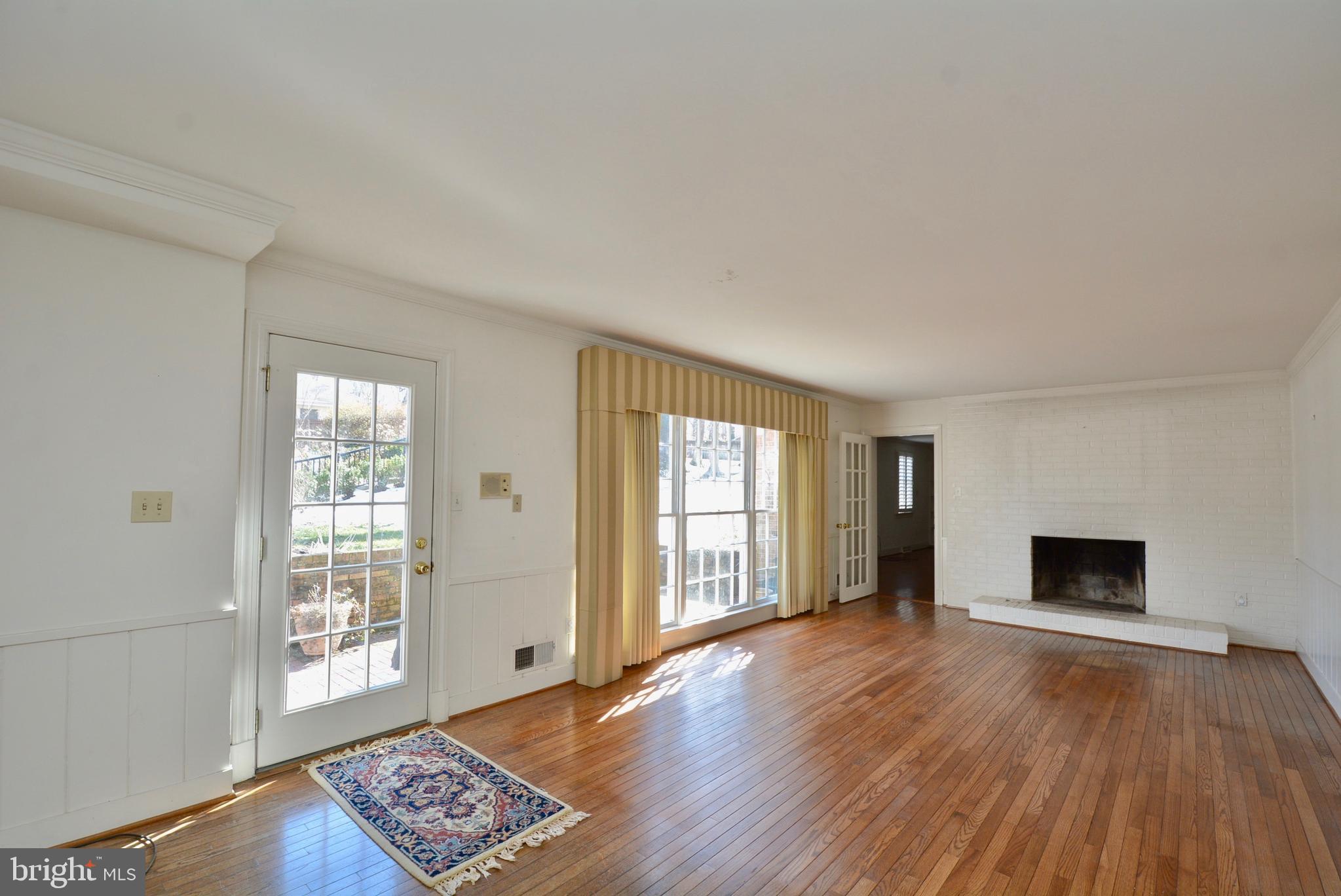 GRAHAM PARK SHORES - Residential