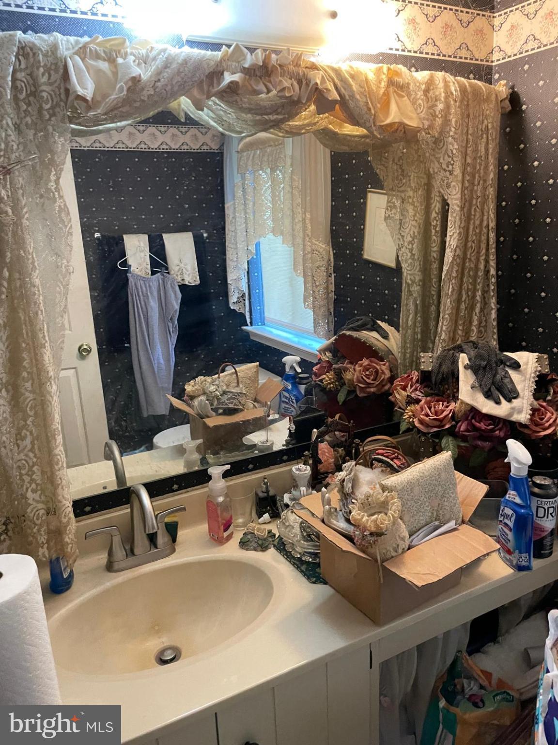 EAGLE RIDGE - Residential