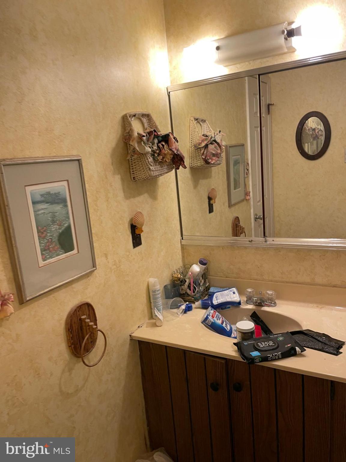 EAGLE RIDGE - Residential