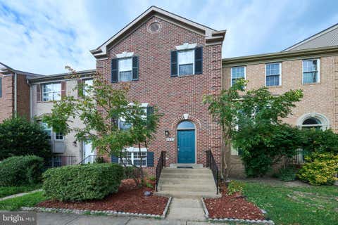 Photo of 5473 Middlebourne Lane, CENTREVILLE, VA 20120 (MLS # VAFX2329552)