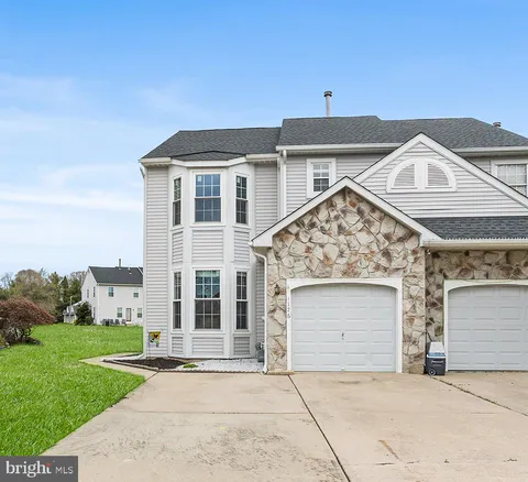 1176 Meadows Drive, Williamstown, NJ 08094 - #: NJGL2055776