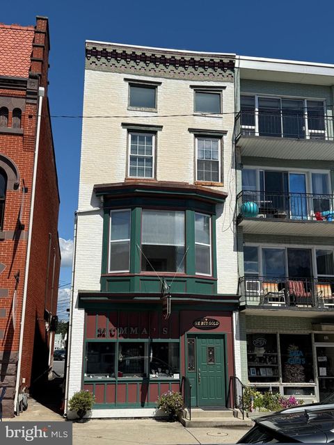 34 W MAIN STREET MECHANICSBURG PA 17055