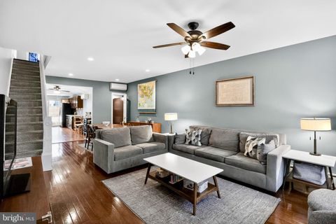 Townhouse For Sale - 1020 Wolf Street<br/> PHILADELPHIA, PA 19148
