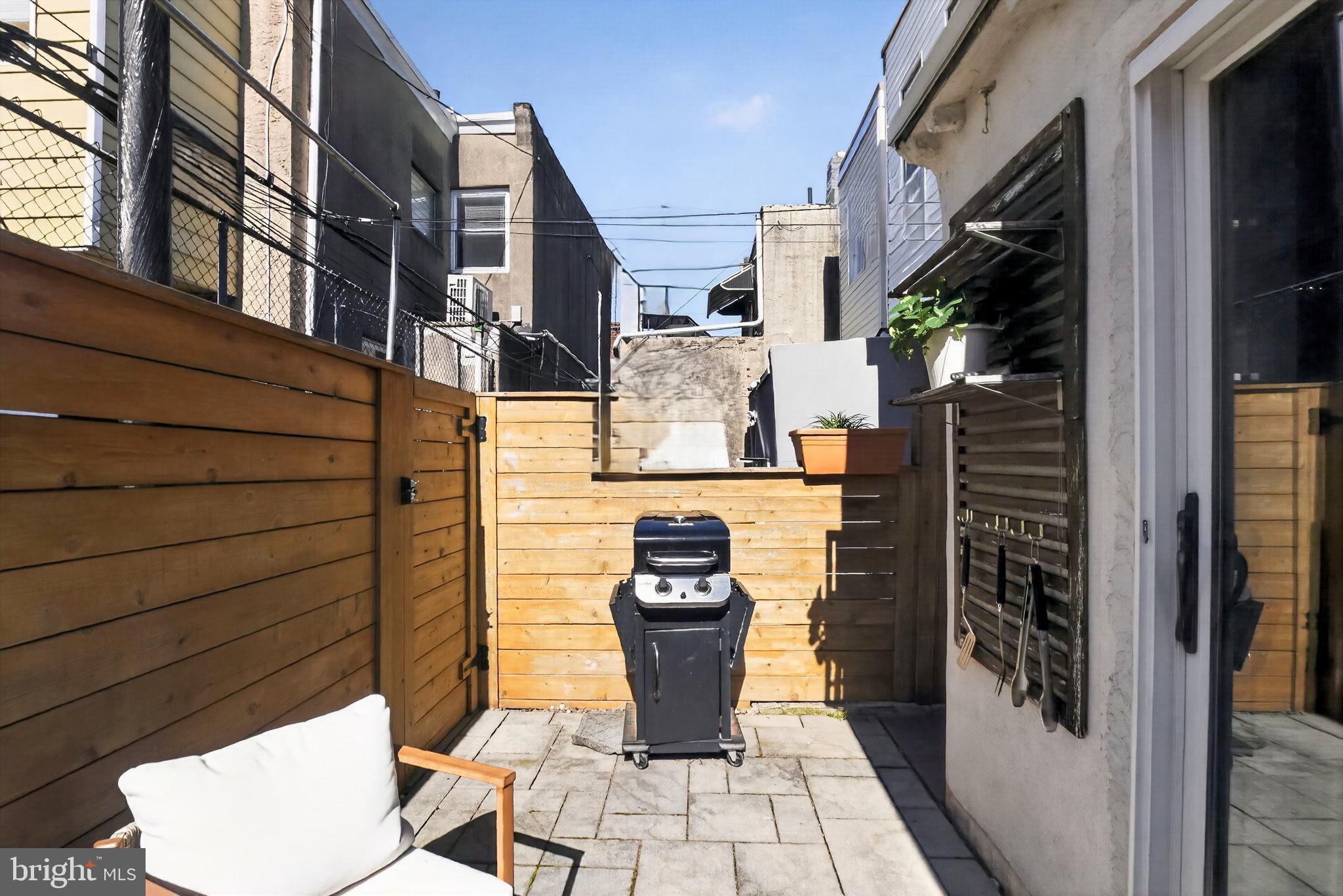EAST PASSYUNK CROSSING - Residential