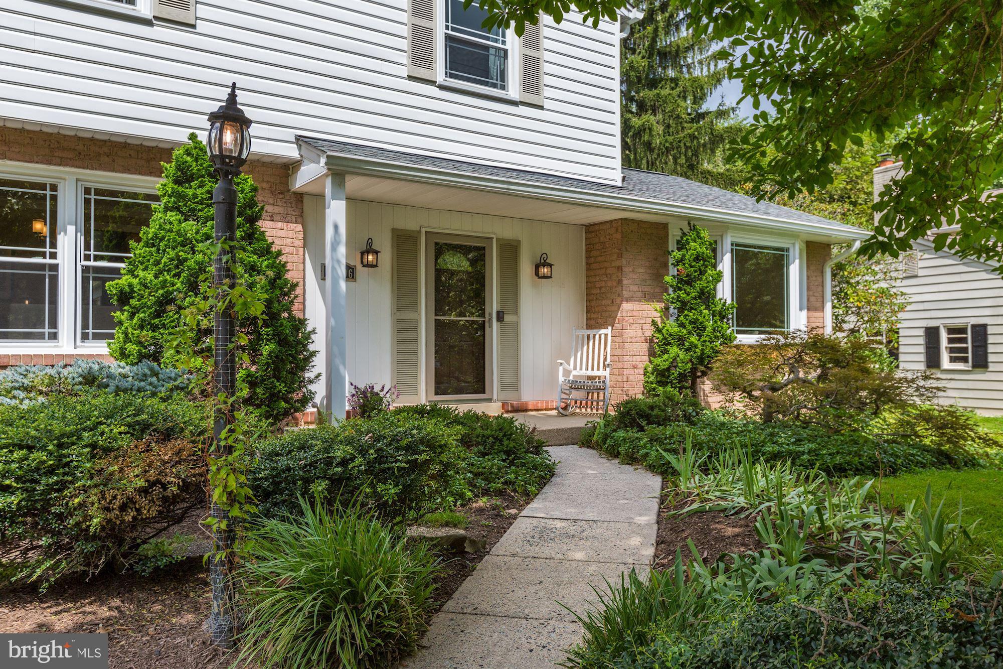 LAYHILL GARDENS - Residential