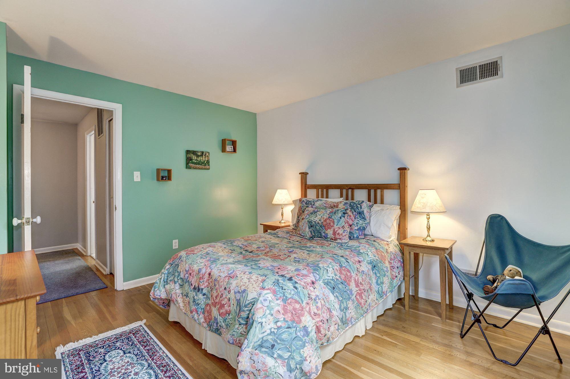 LAYHILL GARDENS - Residential