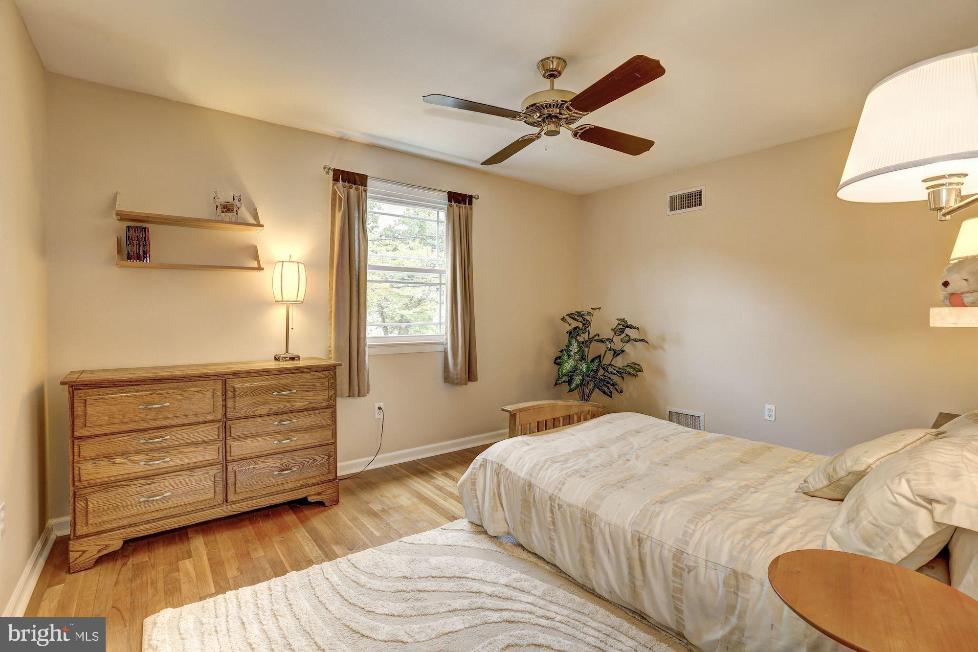 LAYHILL GARDENS - Residential