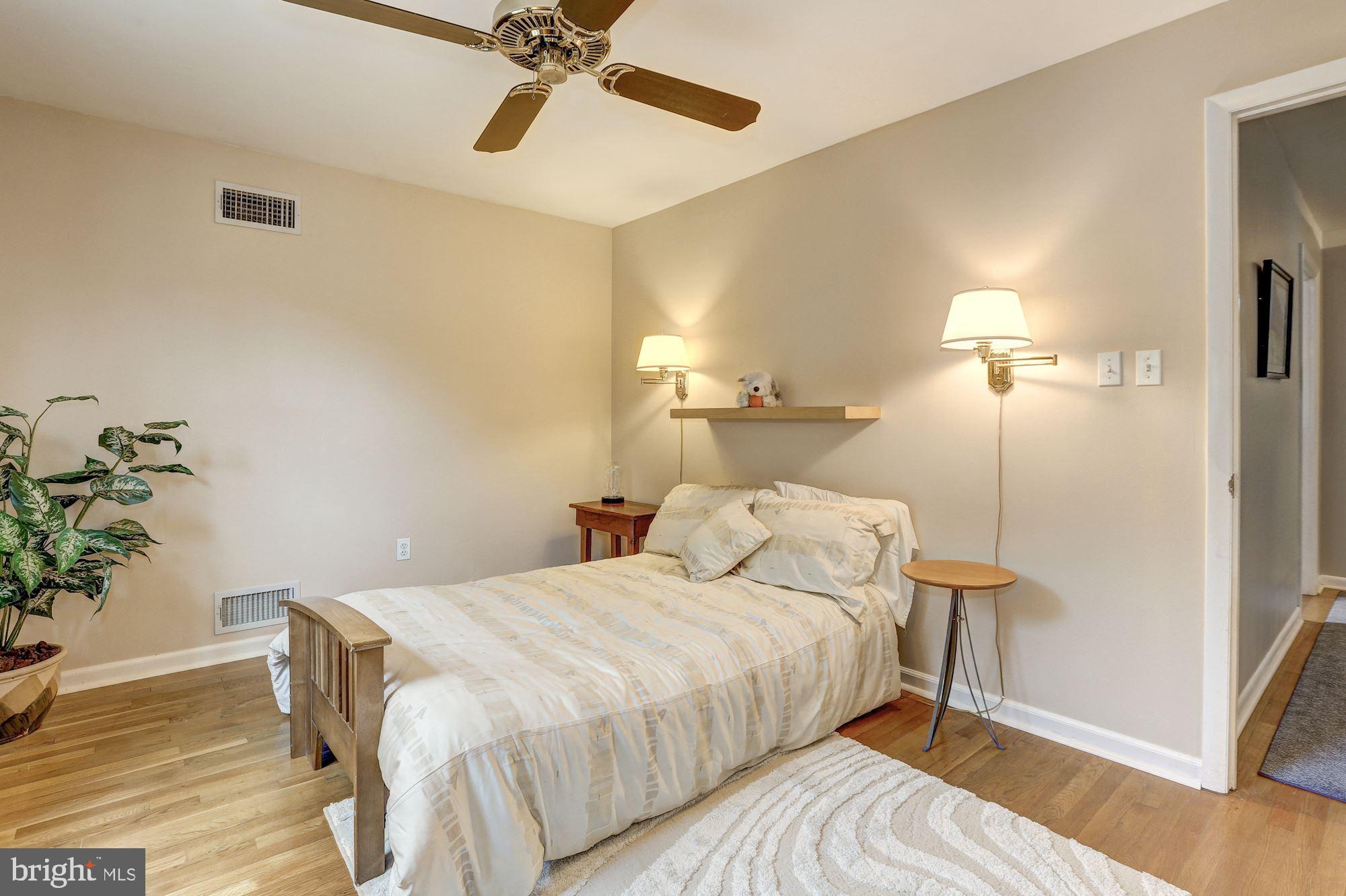 LAYHILL GARDENS - Residential