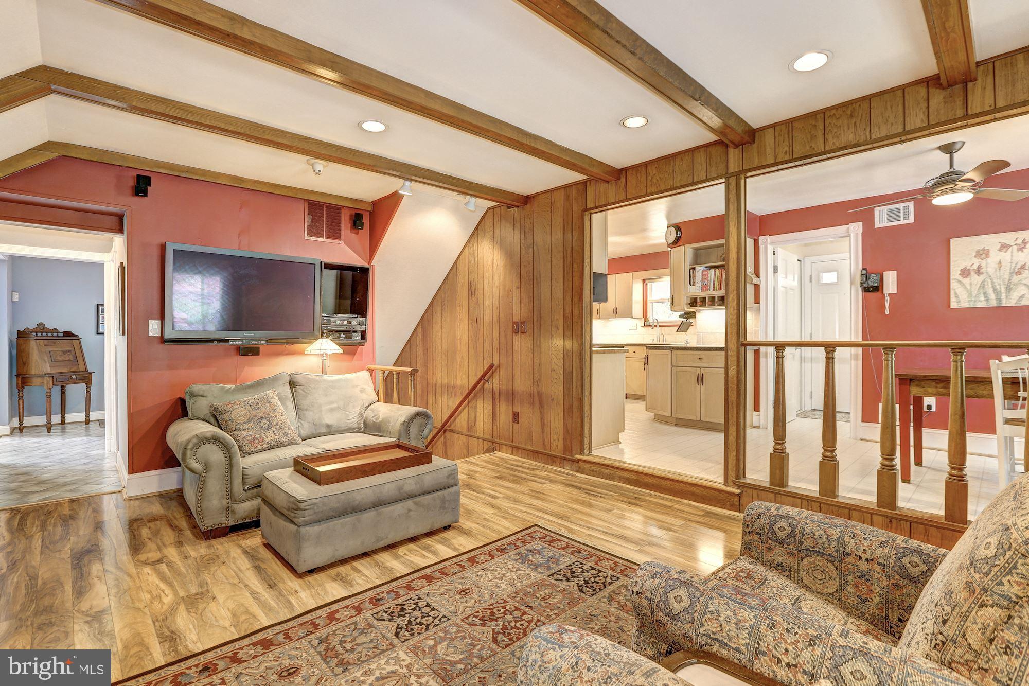 LAYHILL GARDENS - Residential