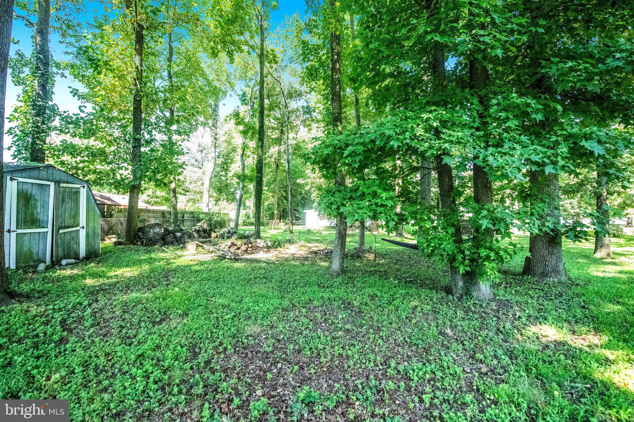 HILLSMERE ESTATES - Residential