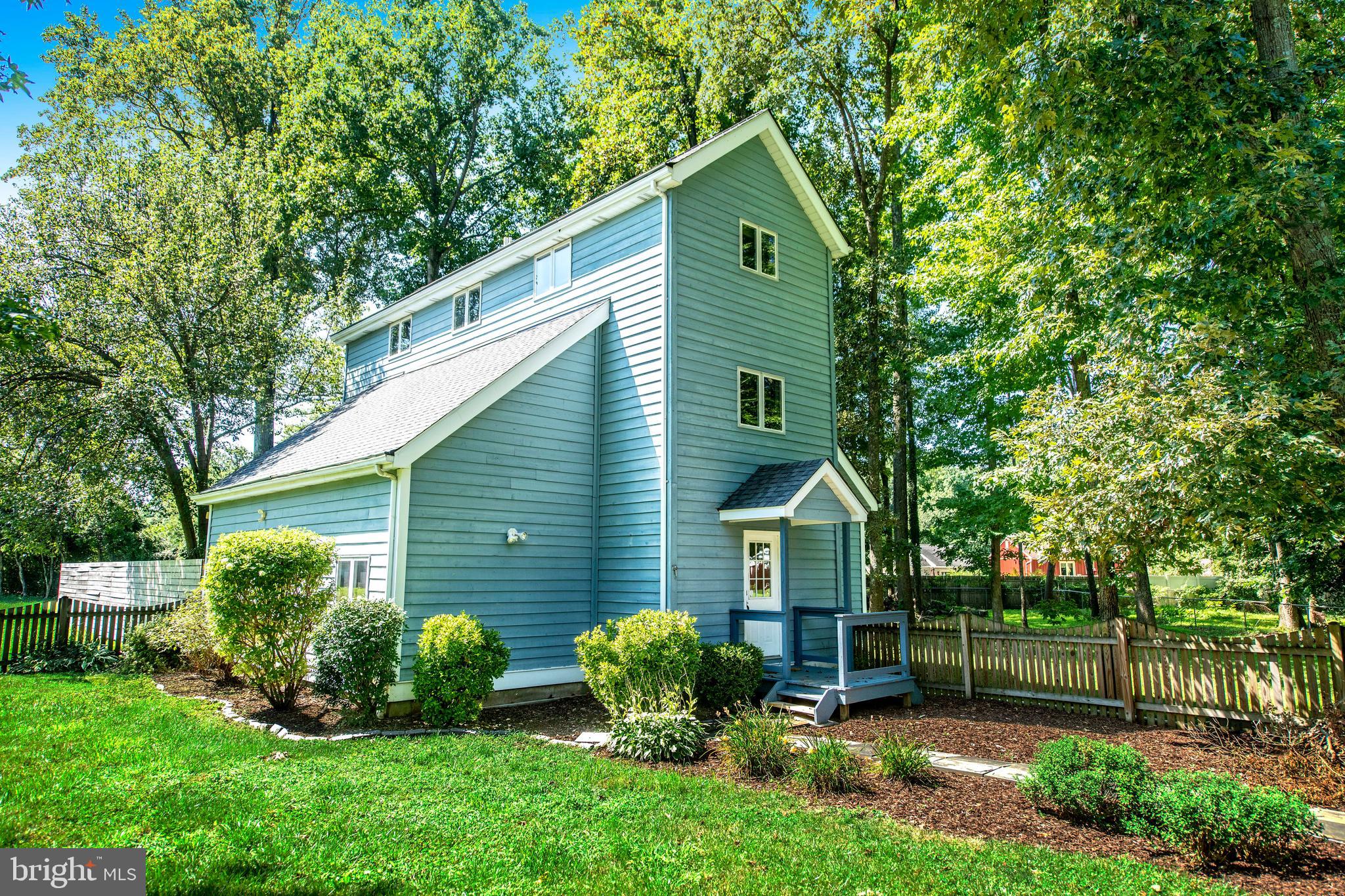 HILLSMERE ESTATES - Residential