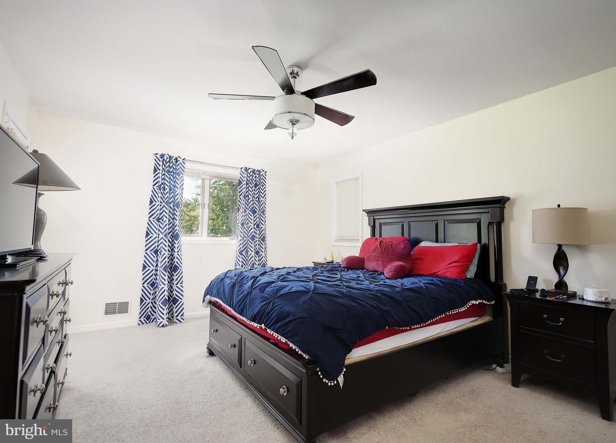 HILLSMERE ESTATES - Residential