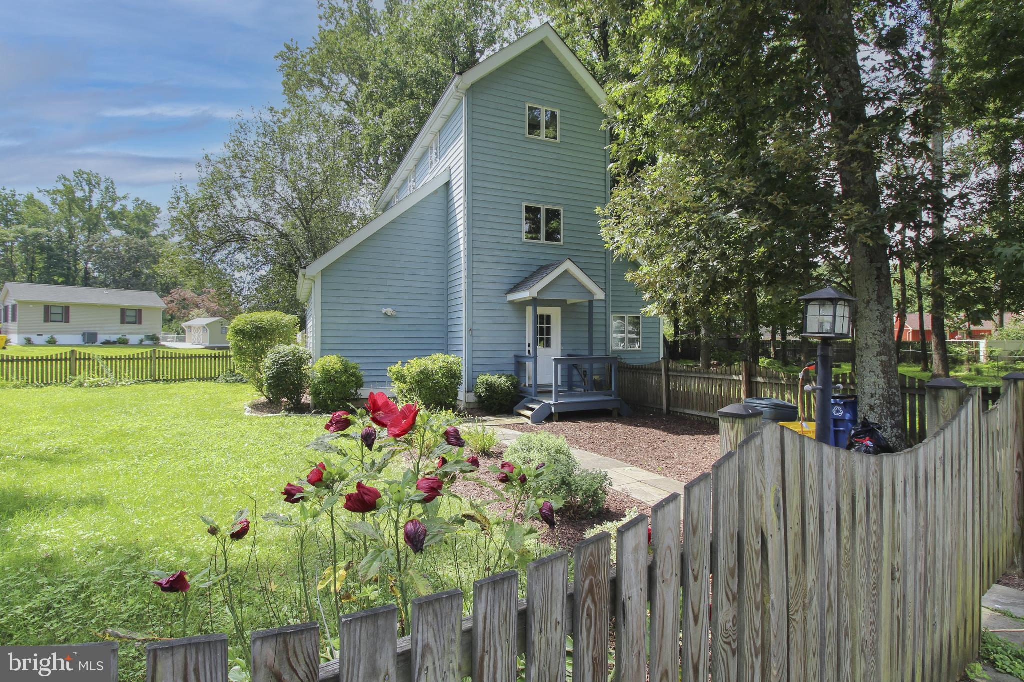 HILLSMERE ESTATES - Residential