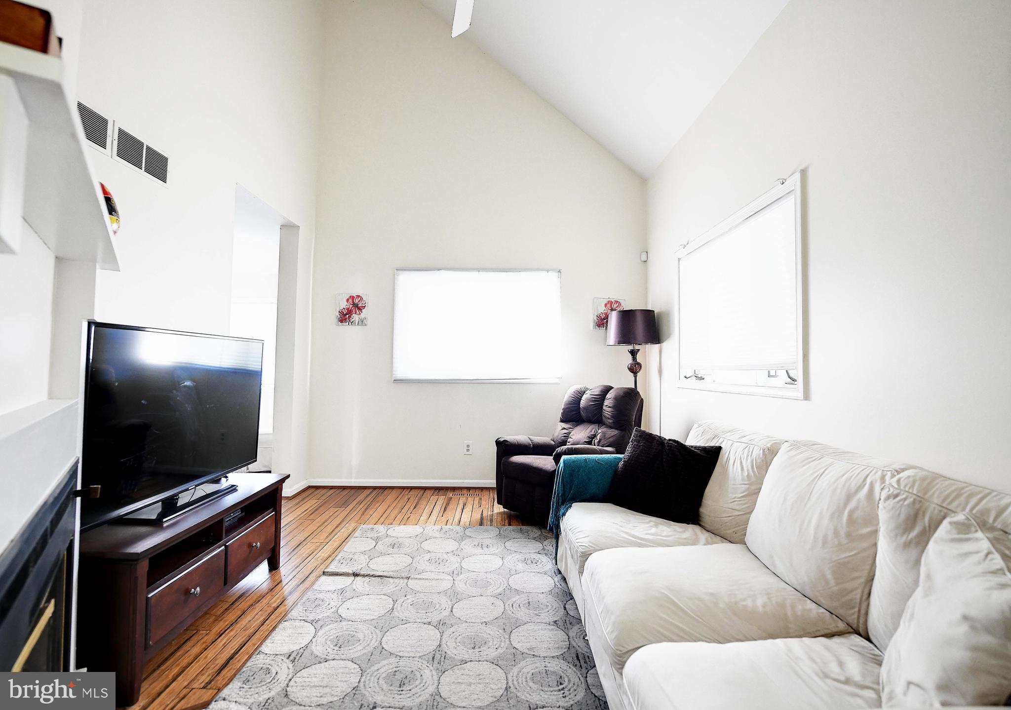 HILLSMERE ESTATES - Residential