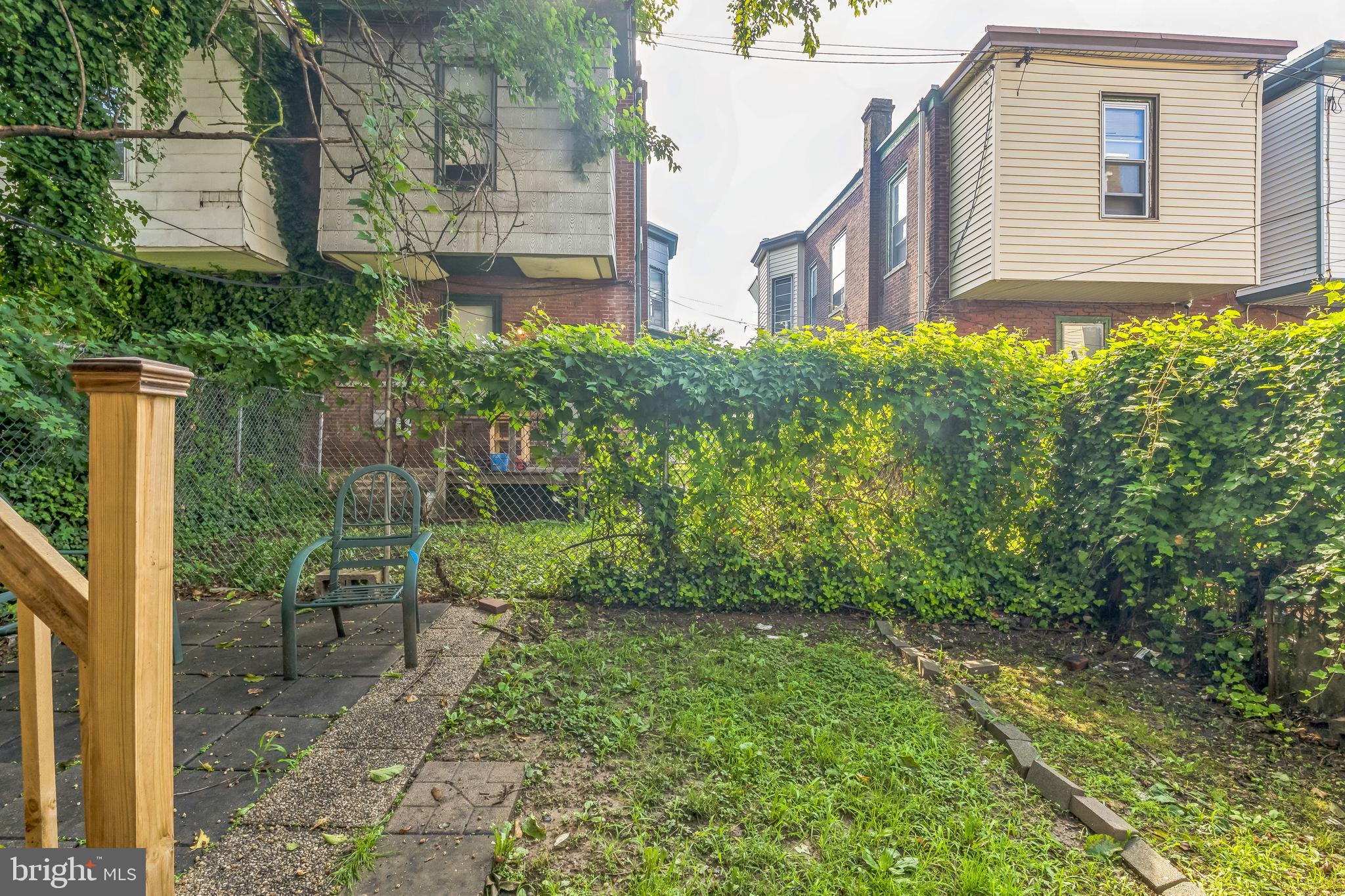 LOGAN - Residential Lease