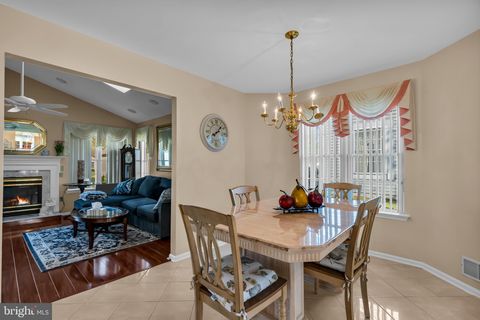 Tiny photo for 18 Grosunor Court, JACKSON, NJ 08527 (MLS # NJOC2041890)