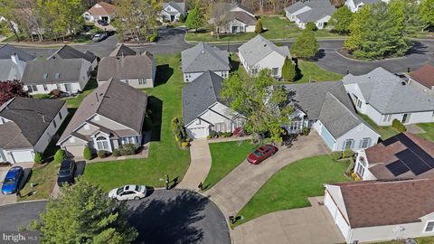 Tiny photo for 18 Grosunor Court, JACKSON, NJ 08527 (MLS # NJOC2041890)