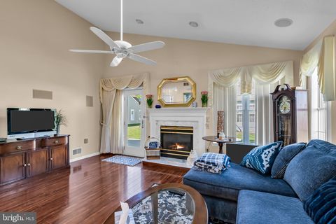 Tiny photo for 18 Grosunor Court, JACKSON, NJ 08527 (MLS # NJOC2041890)
