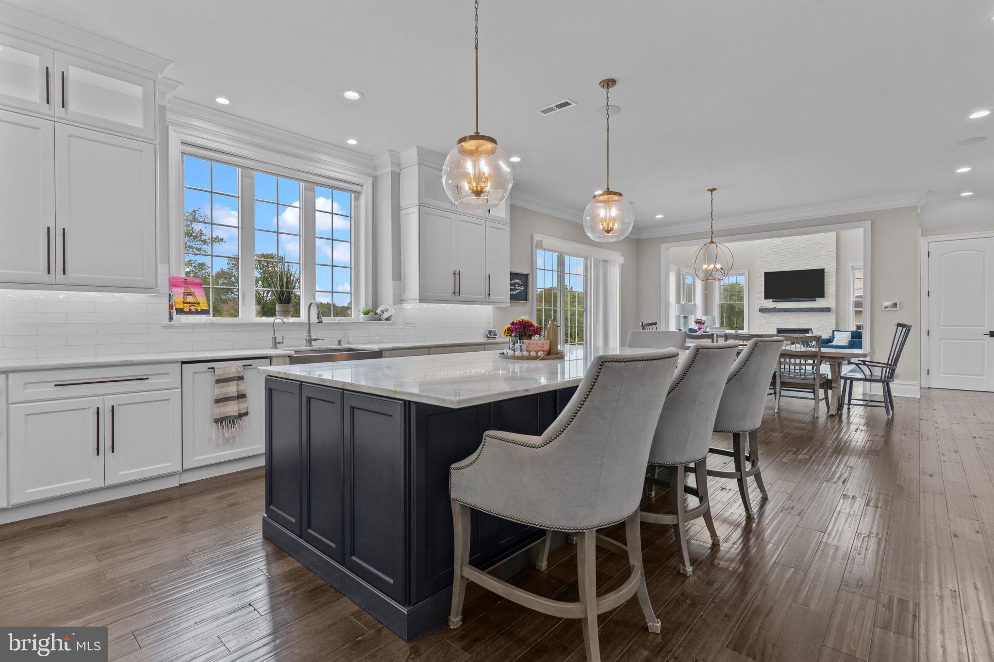 JERICHO ESTATES - Residential