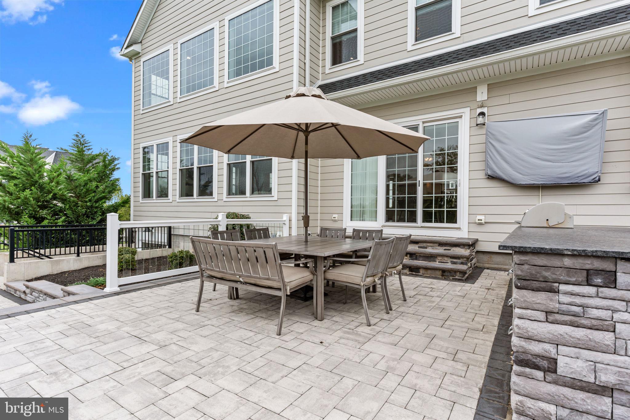 JERICHO ESTATES - Residential