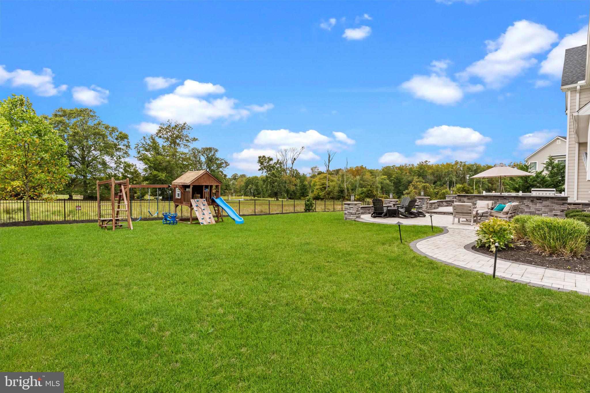 JERICHO ESTATES - Residential