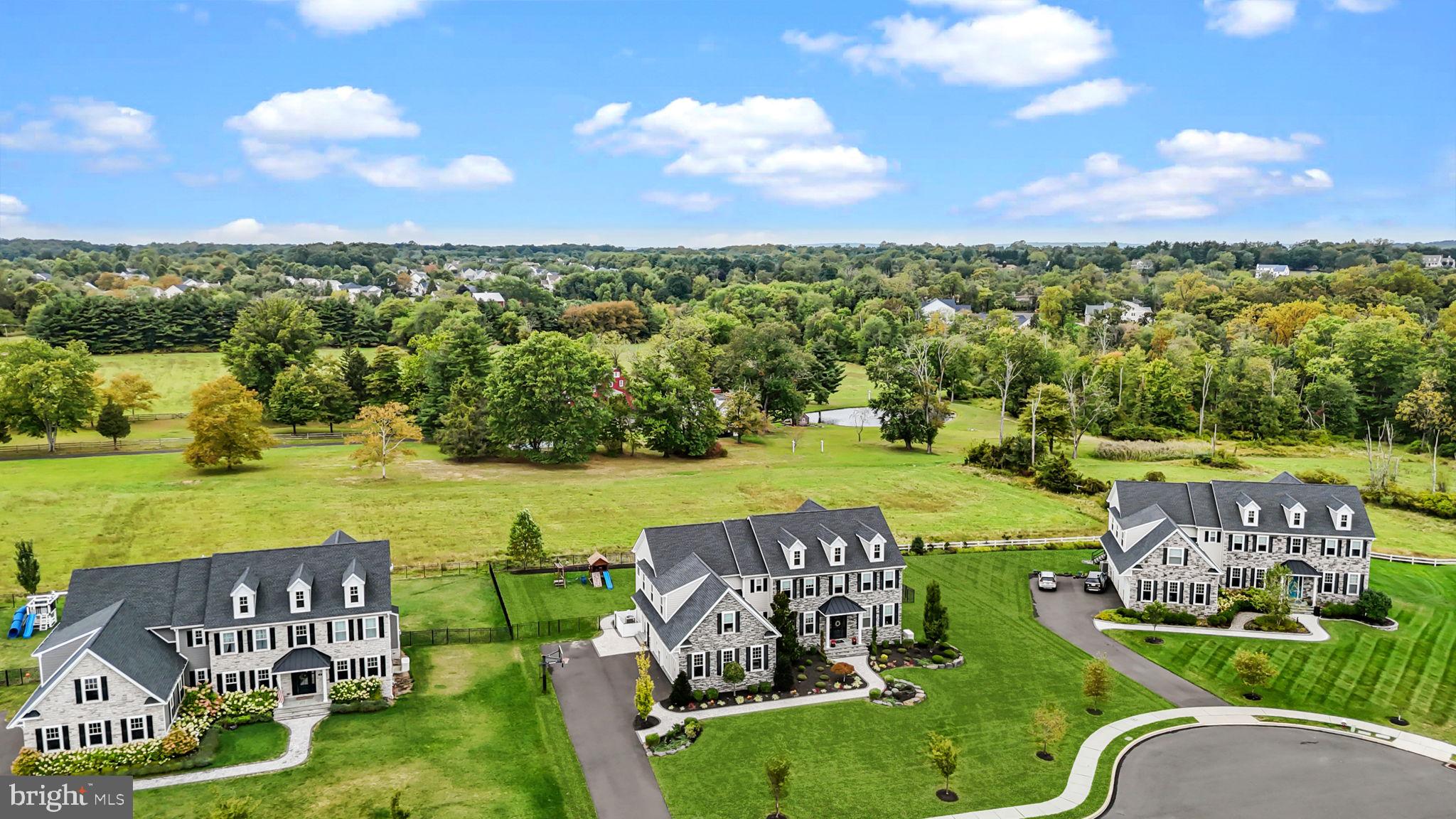 JERICHO ESTATES - Residential