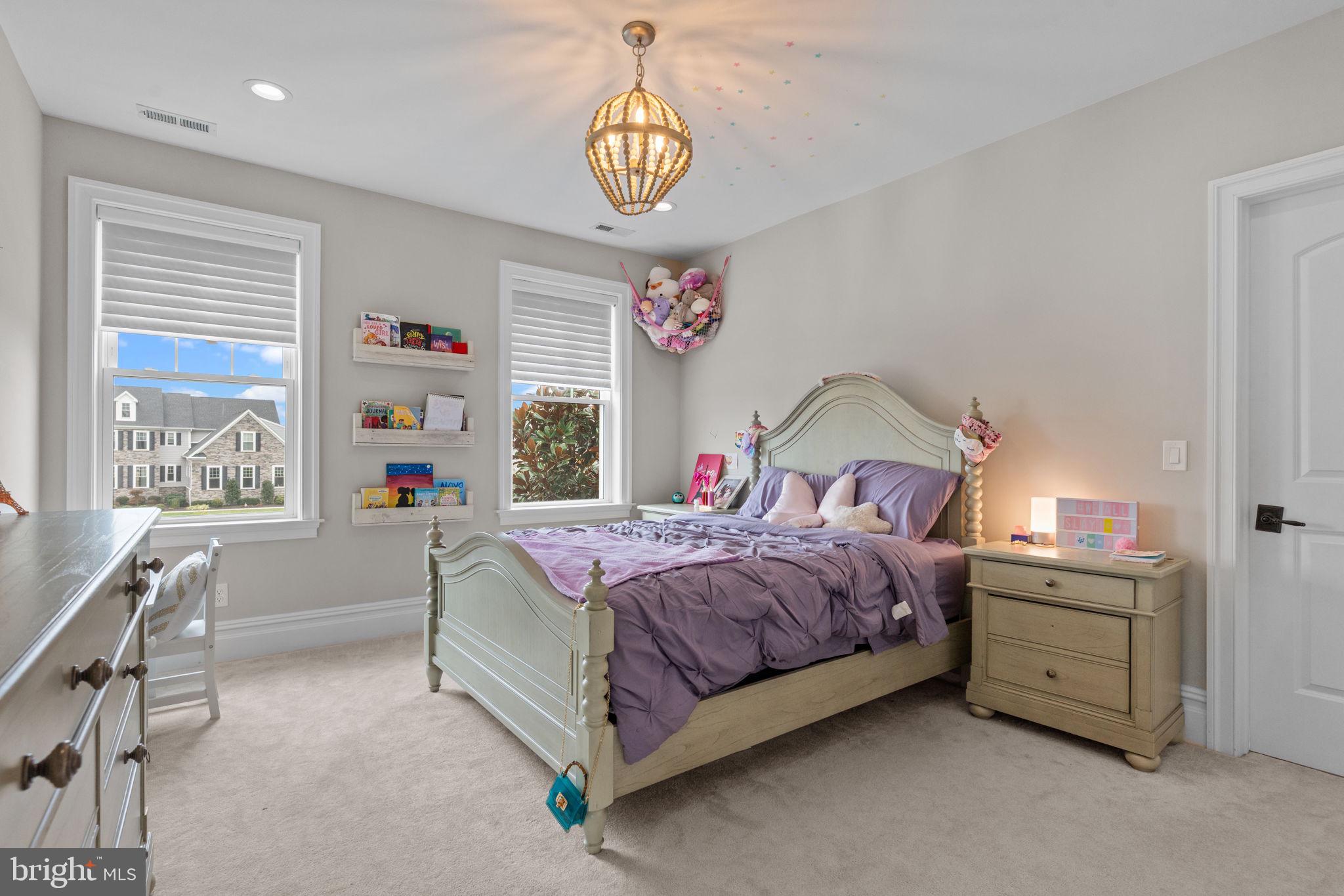 JERICHO ESTATES - Residential