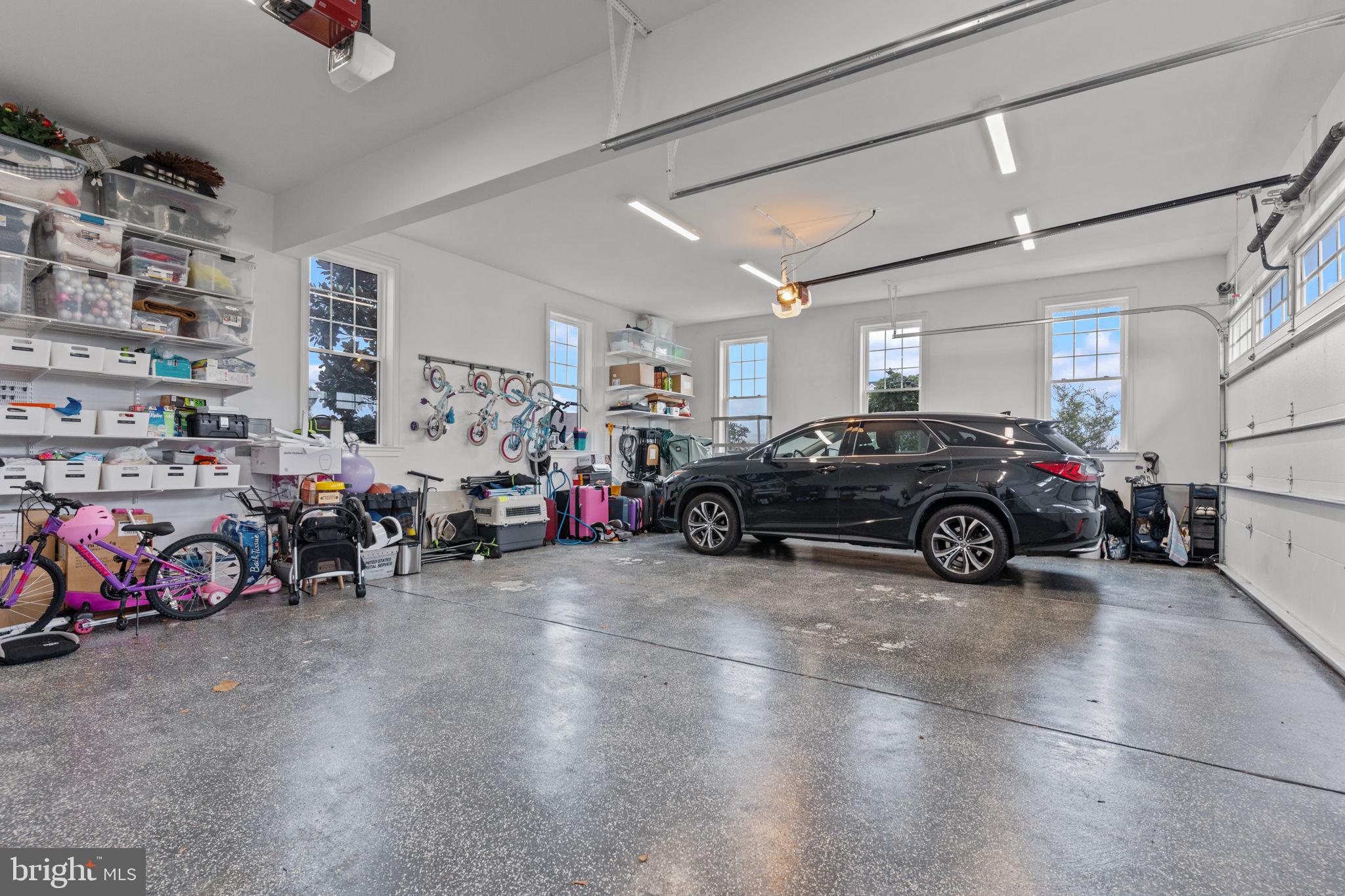 JERICHO ESTATES - Residential