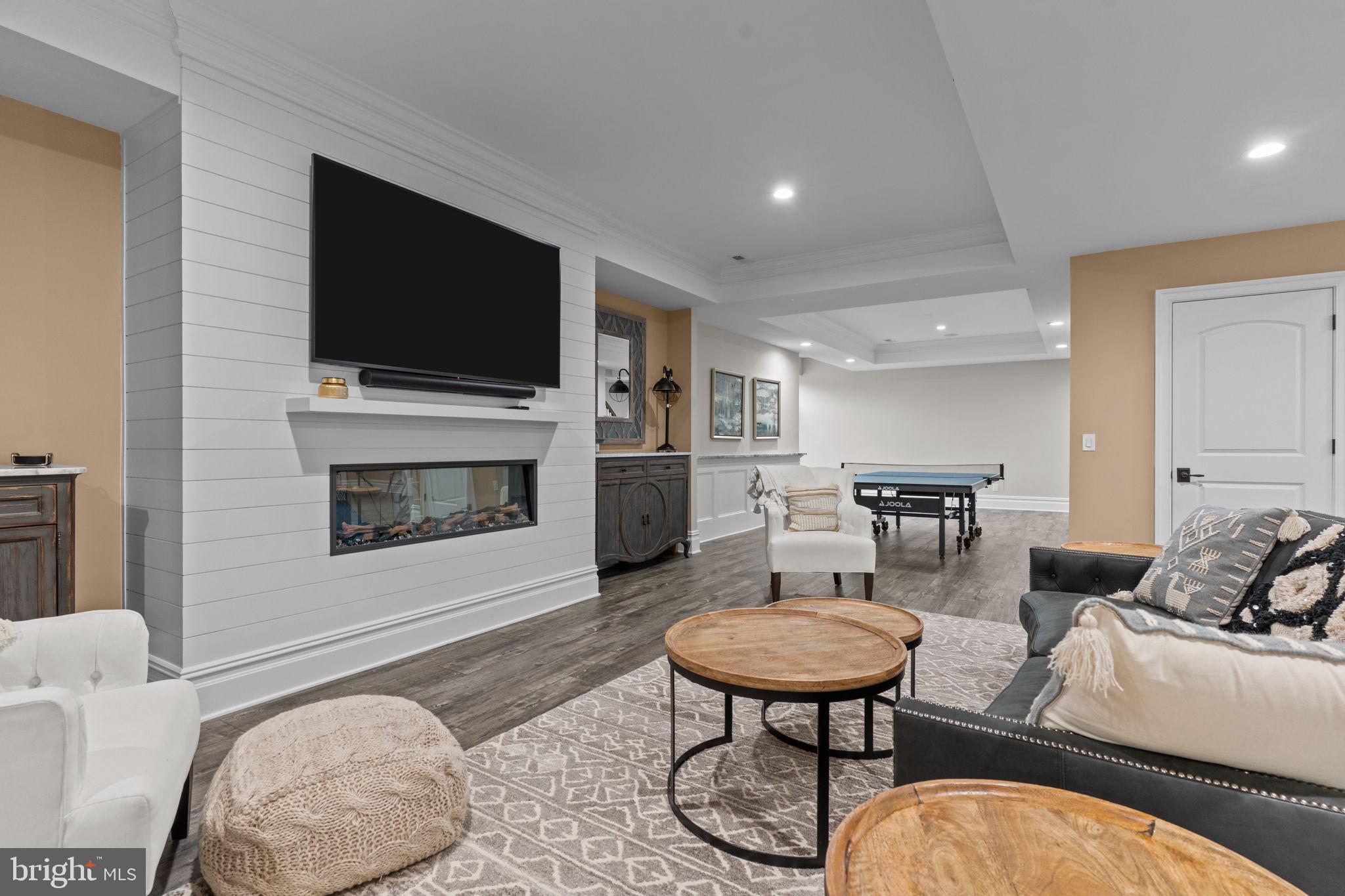 JERICHO ESTATES - Residential