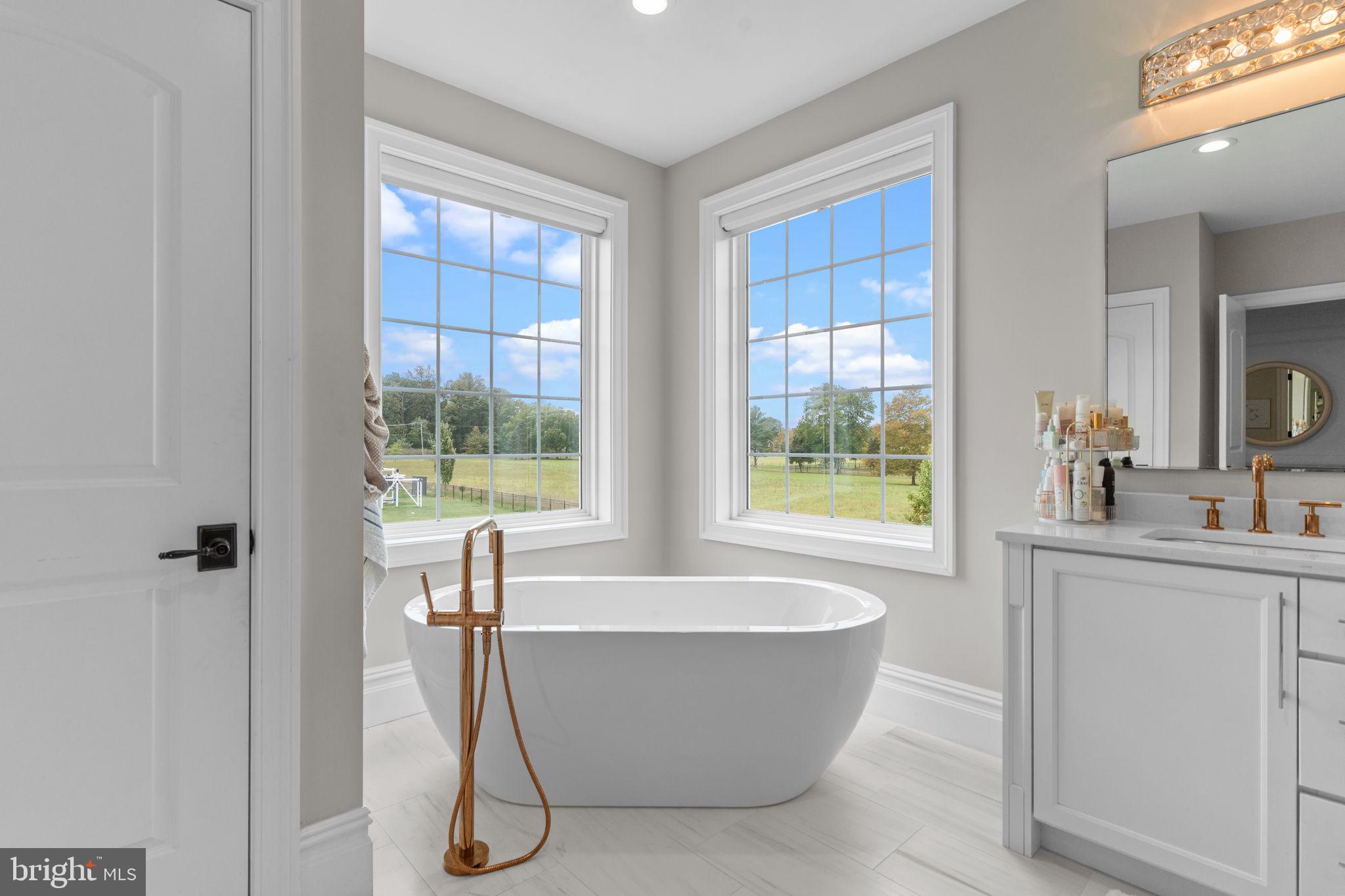 JERICHO ESTATES - Residential