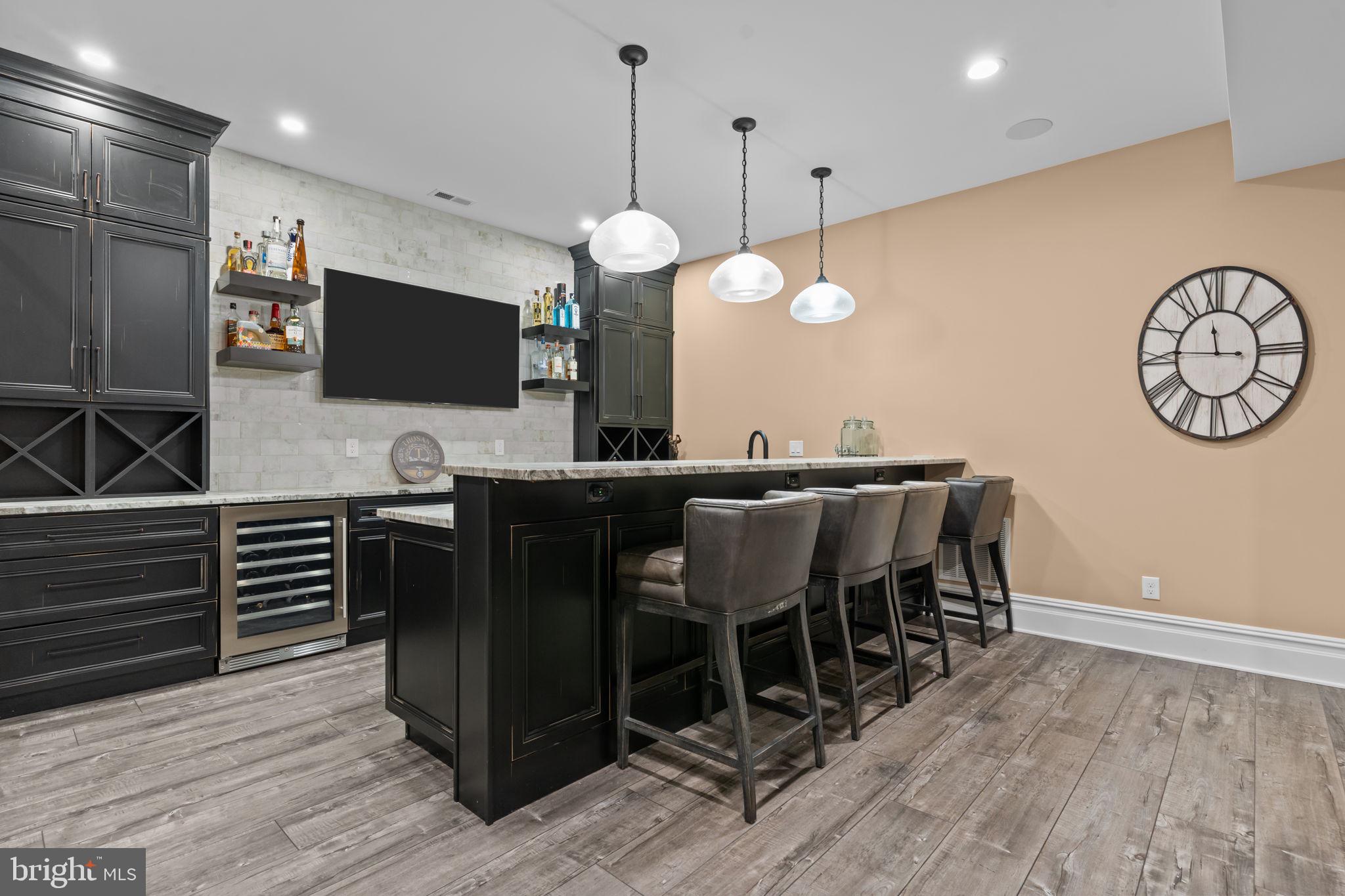 JERICHO ESTATES - Residential