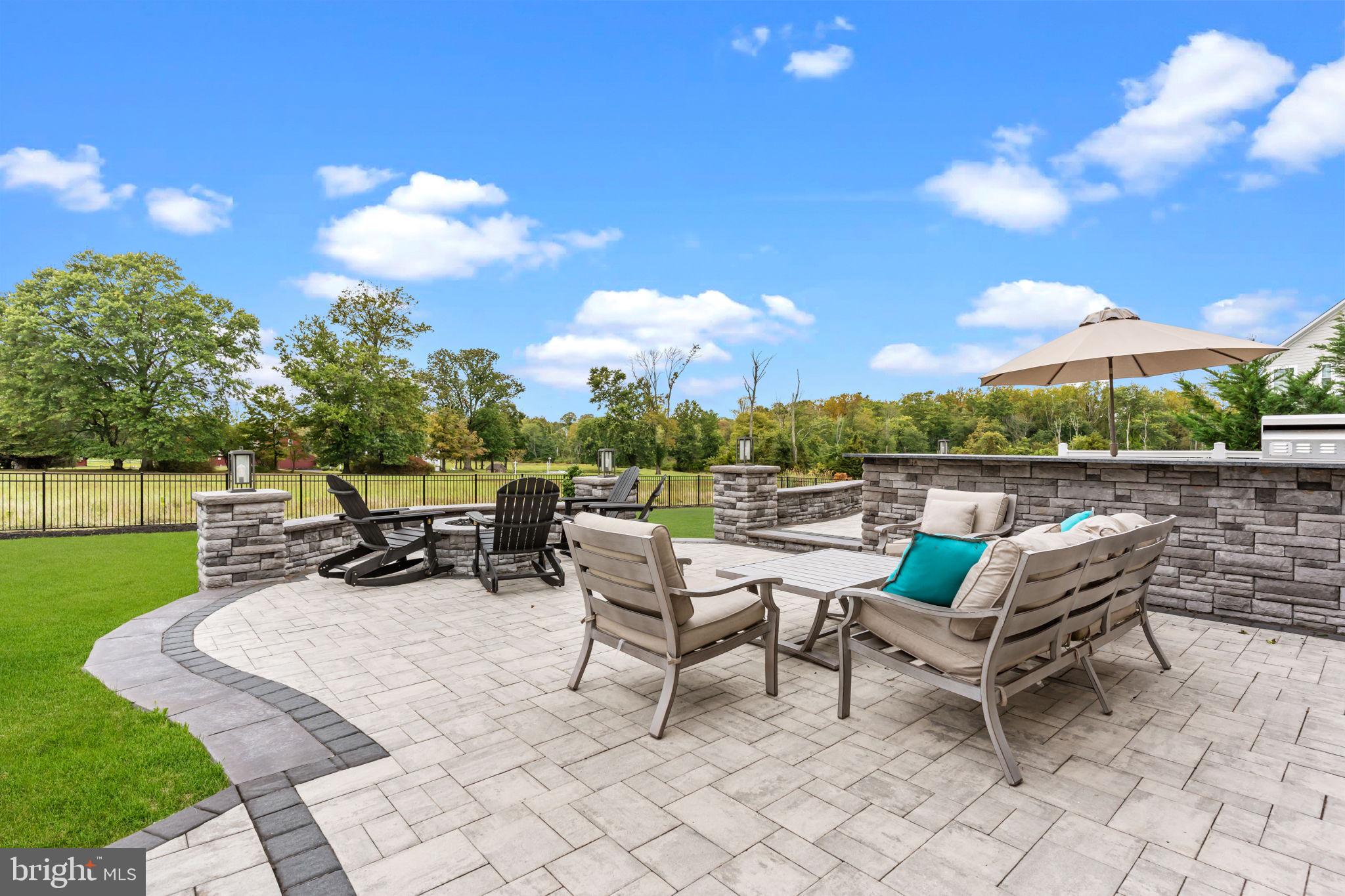 JERICHO ESTATES - Residential