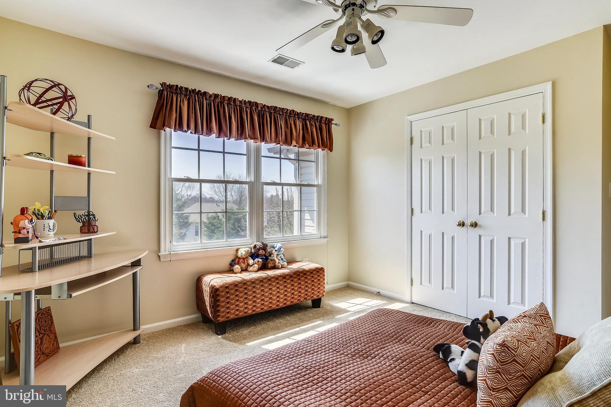 ROGER MACK COURT - Residential