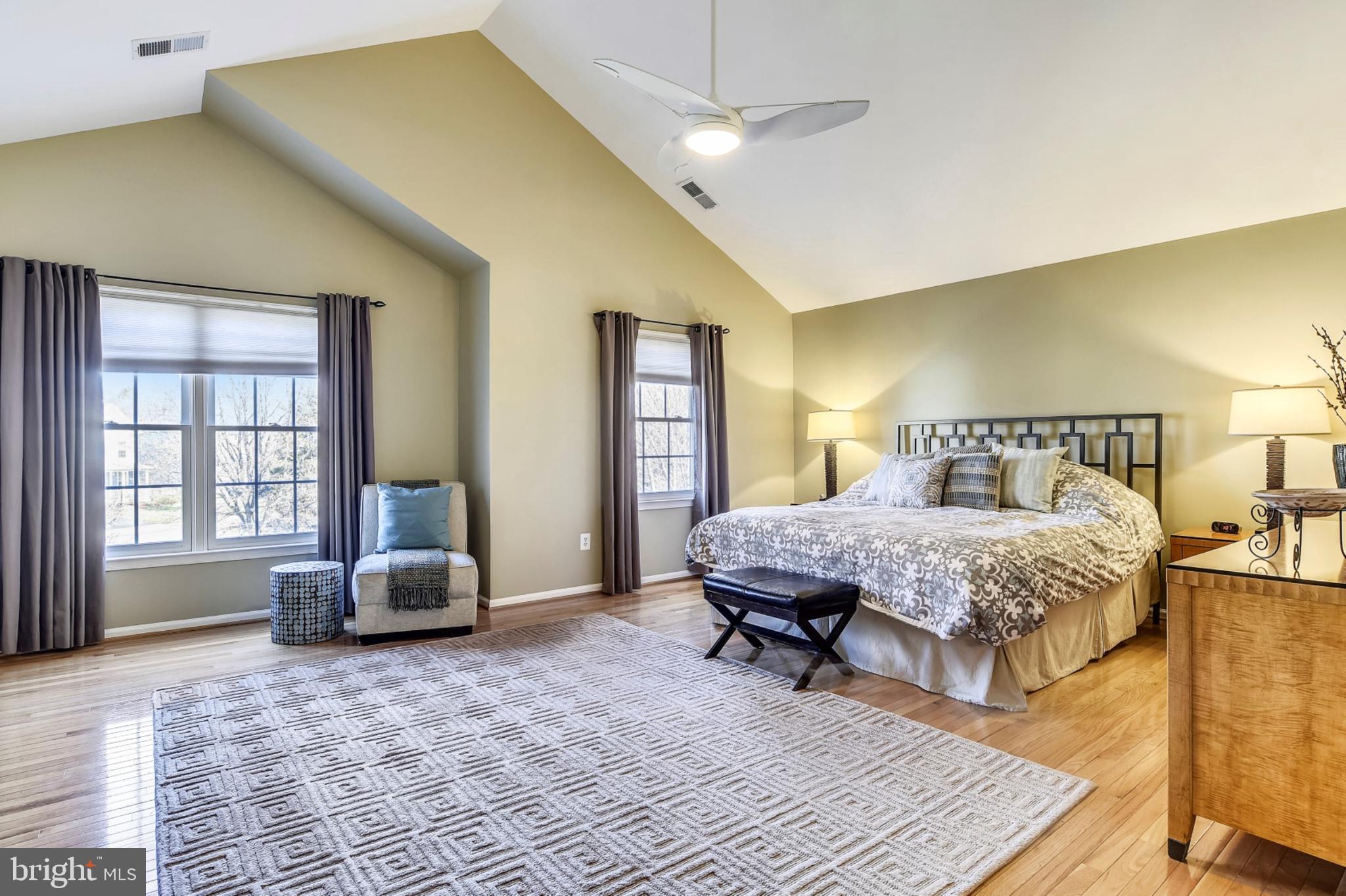 ROGER MACK COURT - Residential