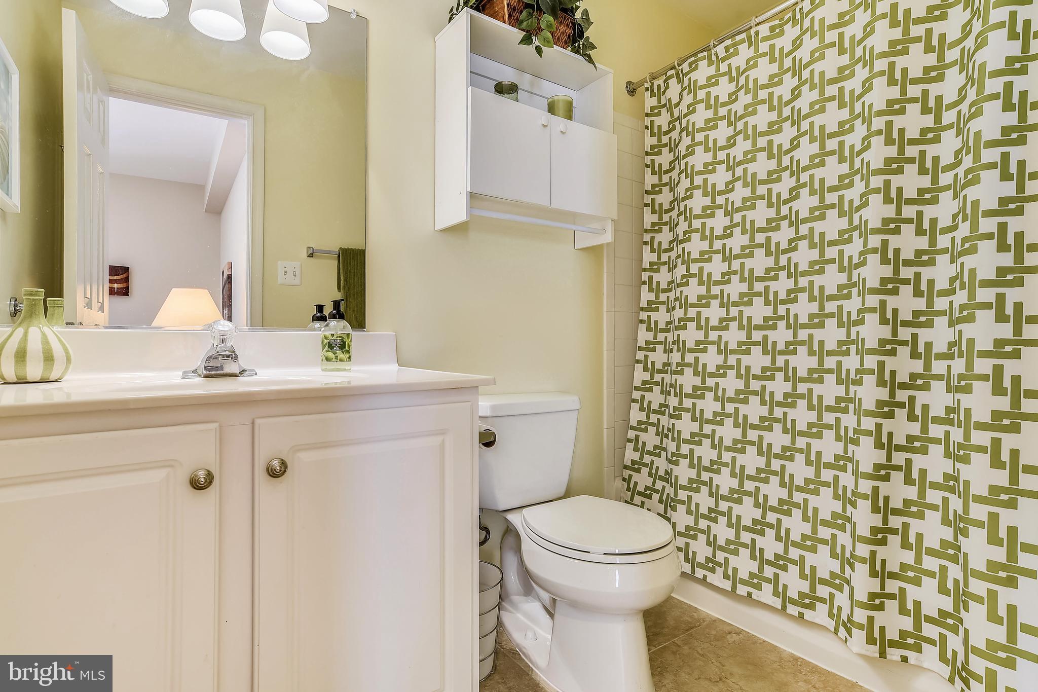 ROGER MACK COURT - Residential